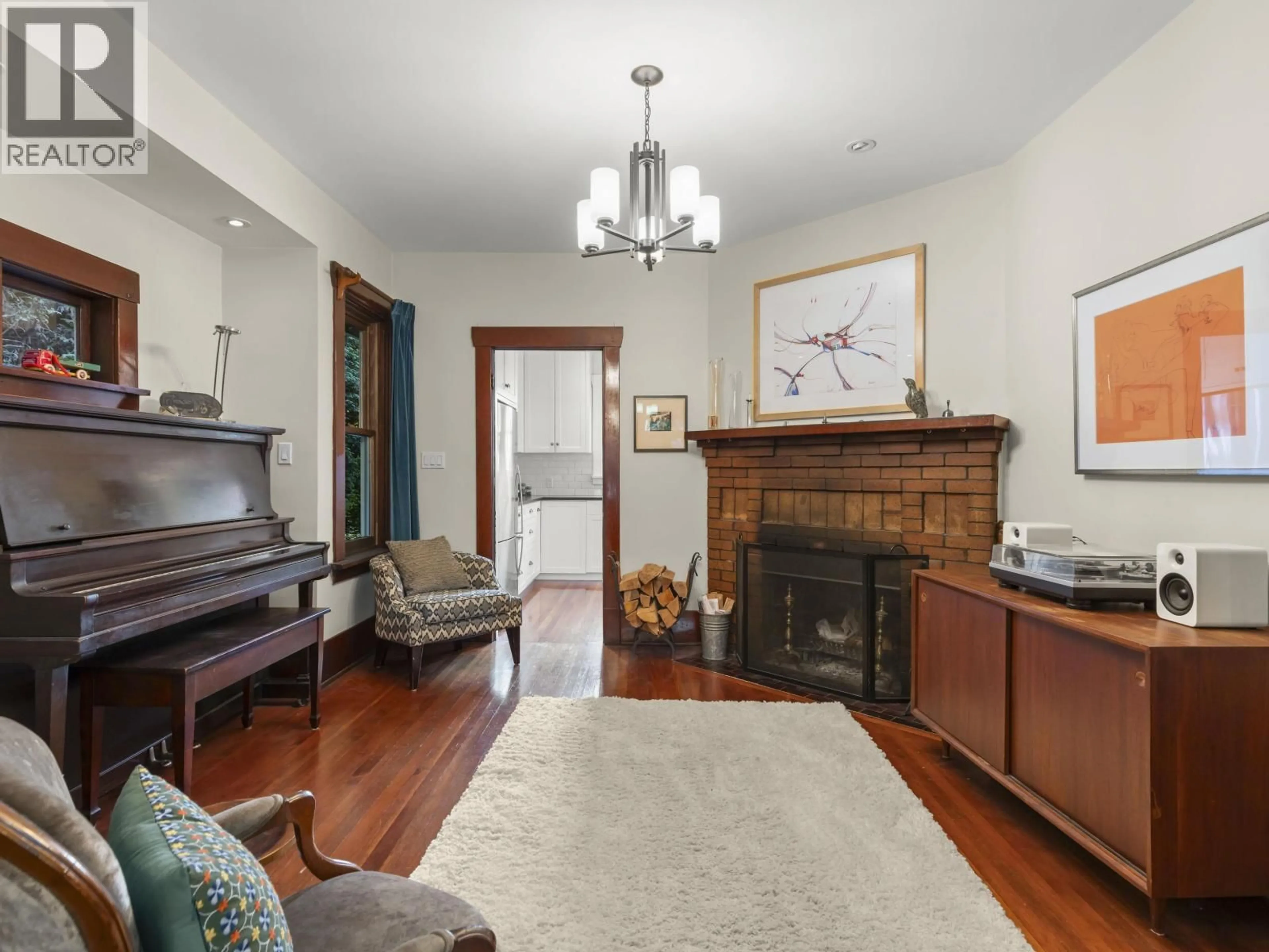 Unknown for 179 PENTICTON STREET, Vancouver British Columbia V5K3L3