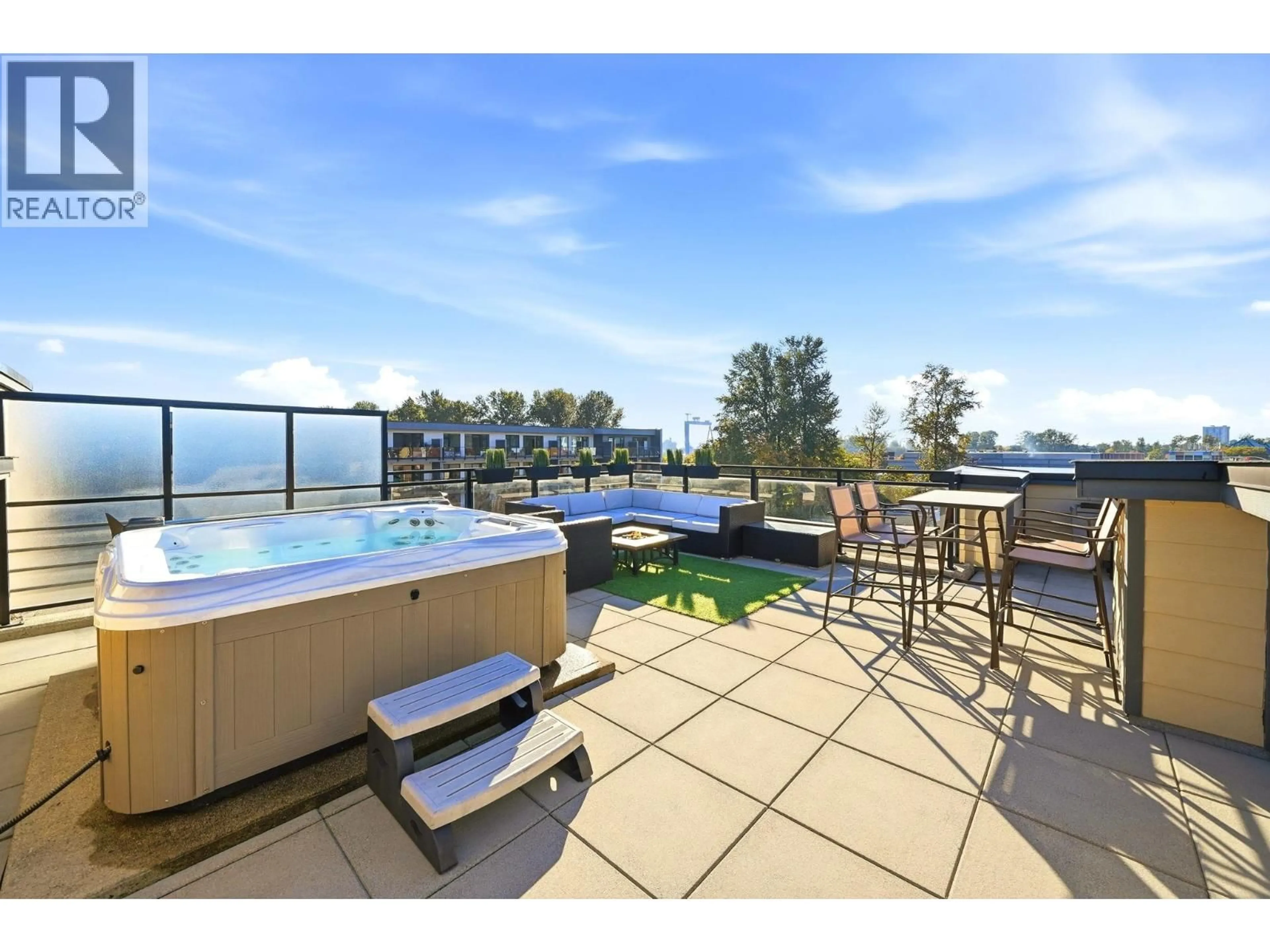 Unknown for 409 - 733 14TH STREET, North Vancouver British Columbia V7M0C6