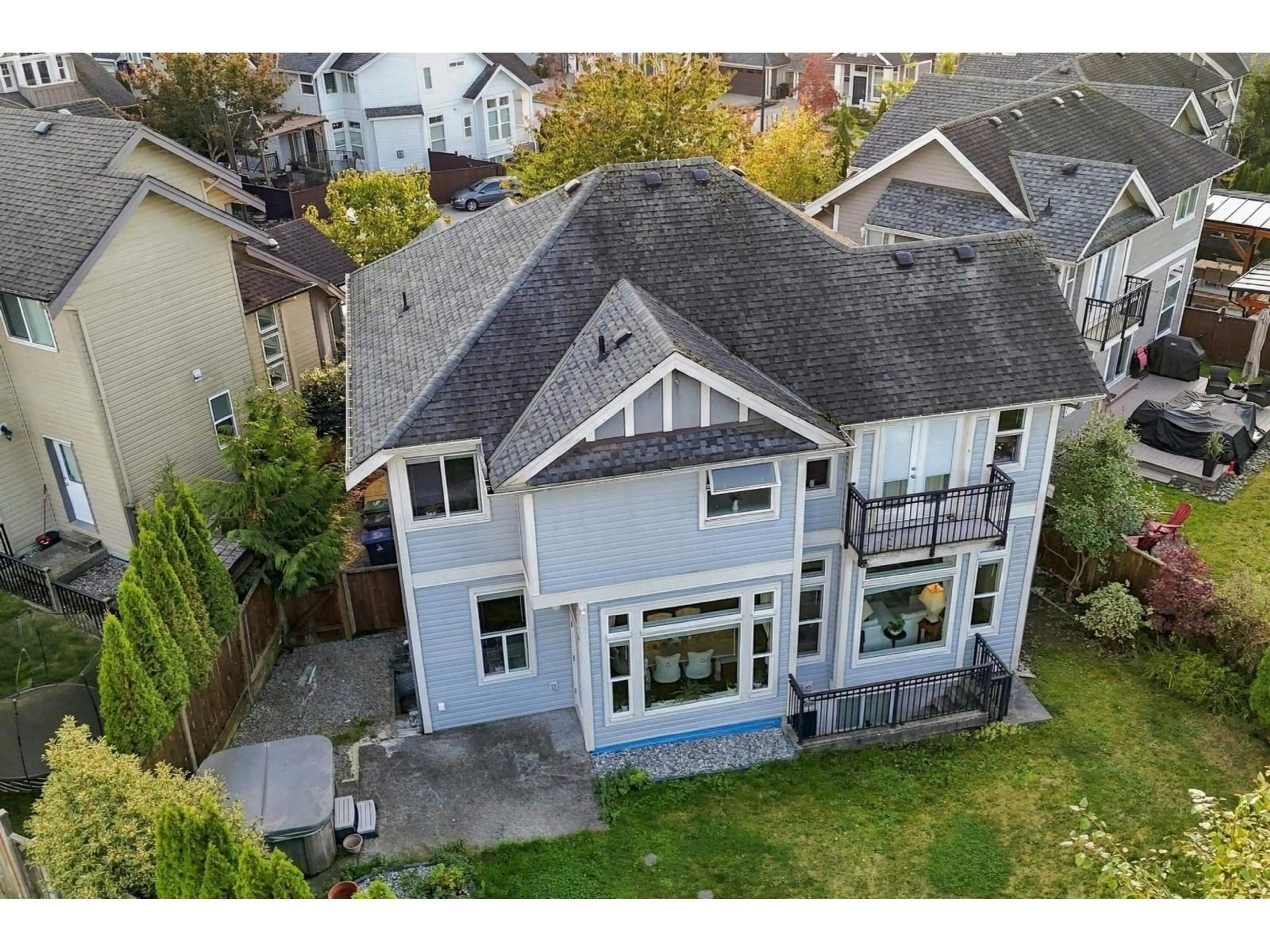 A pic from outside/outdoor area/front of a property/back of a property/a pic from drone, unknown for 6088 163A STREET, Surrey British Columbia V3S2H7