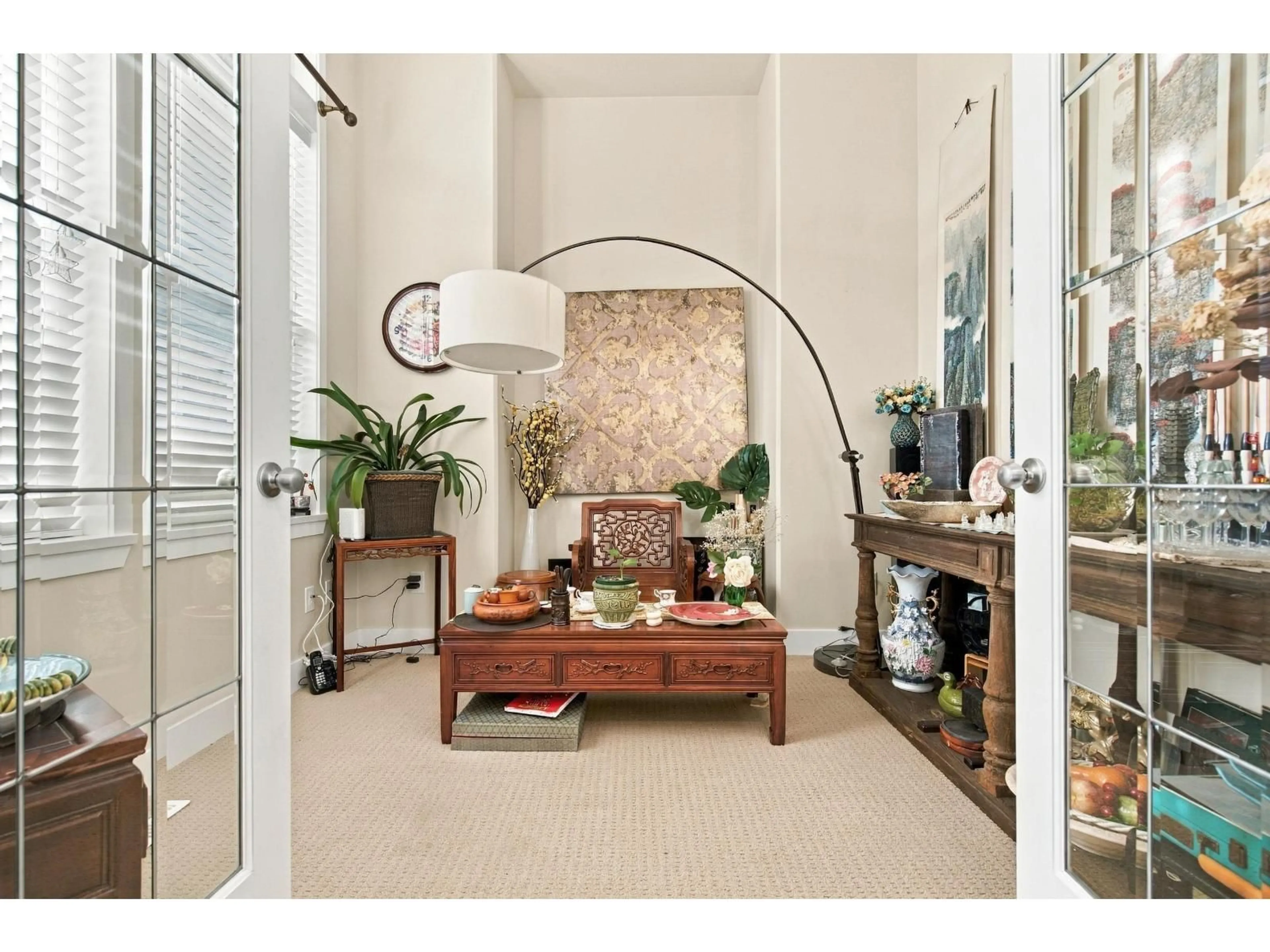Indoor entryway for 6088 163A STREET, Surrey British Columbia V3S2H7