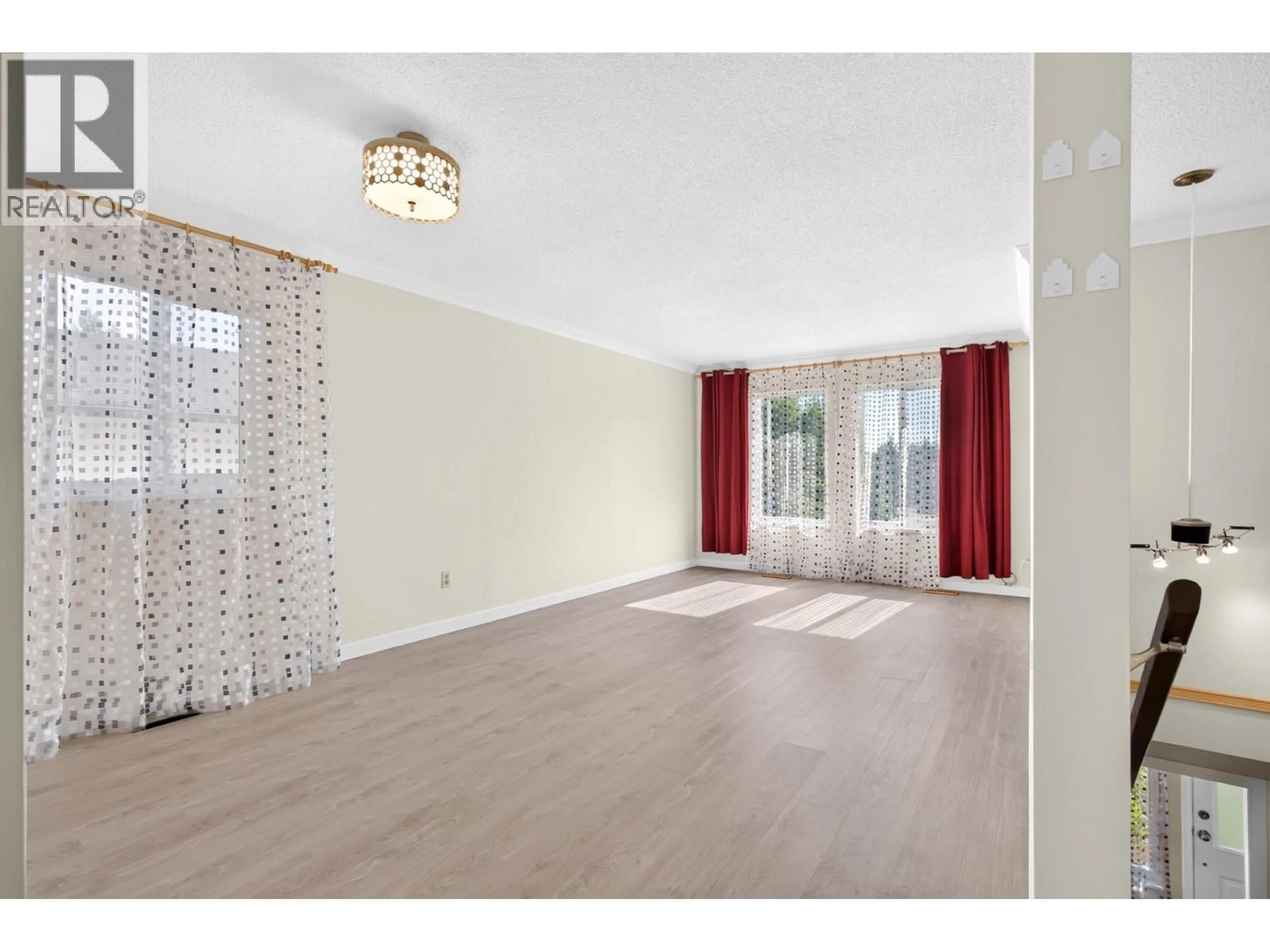 Unknown for 3167 SECHELT DRIVE, Coquitlam British Columbia V3B5X8