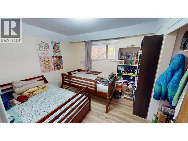 1136 YORSTON AVENUE, Quesnel 5