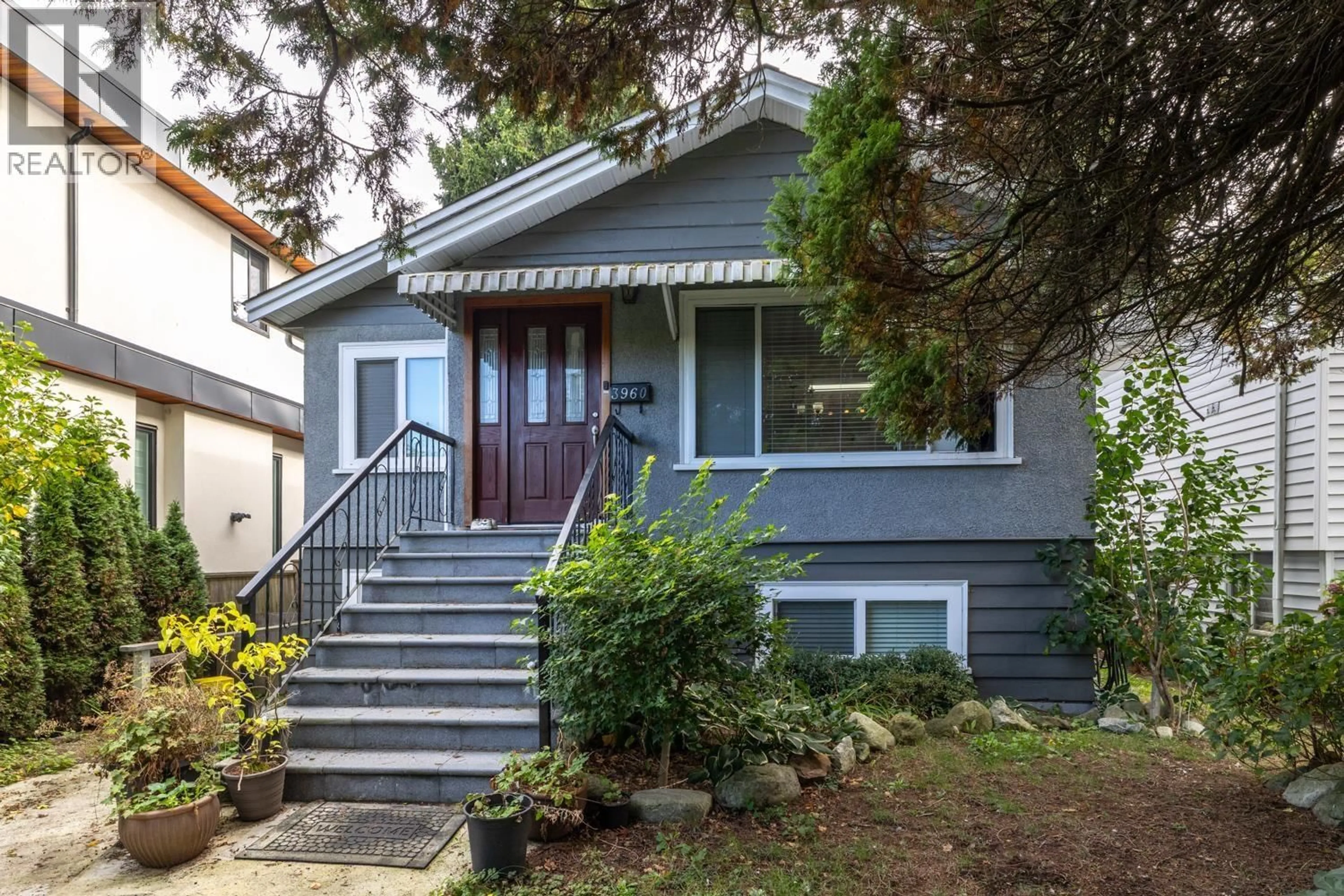 Unknown for 3960 NOOTKA STREET, Vancouver British Columbia V5R2C9
