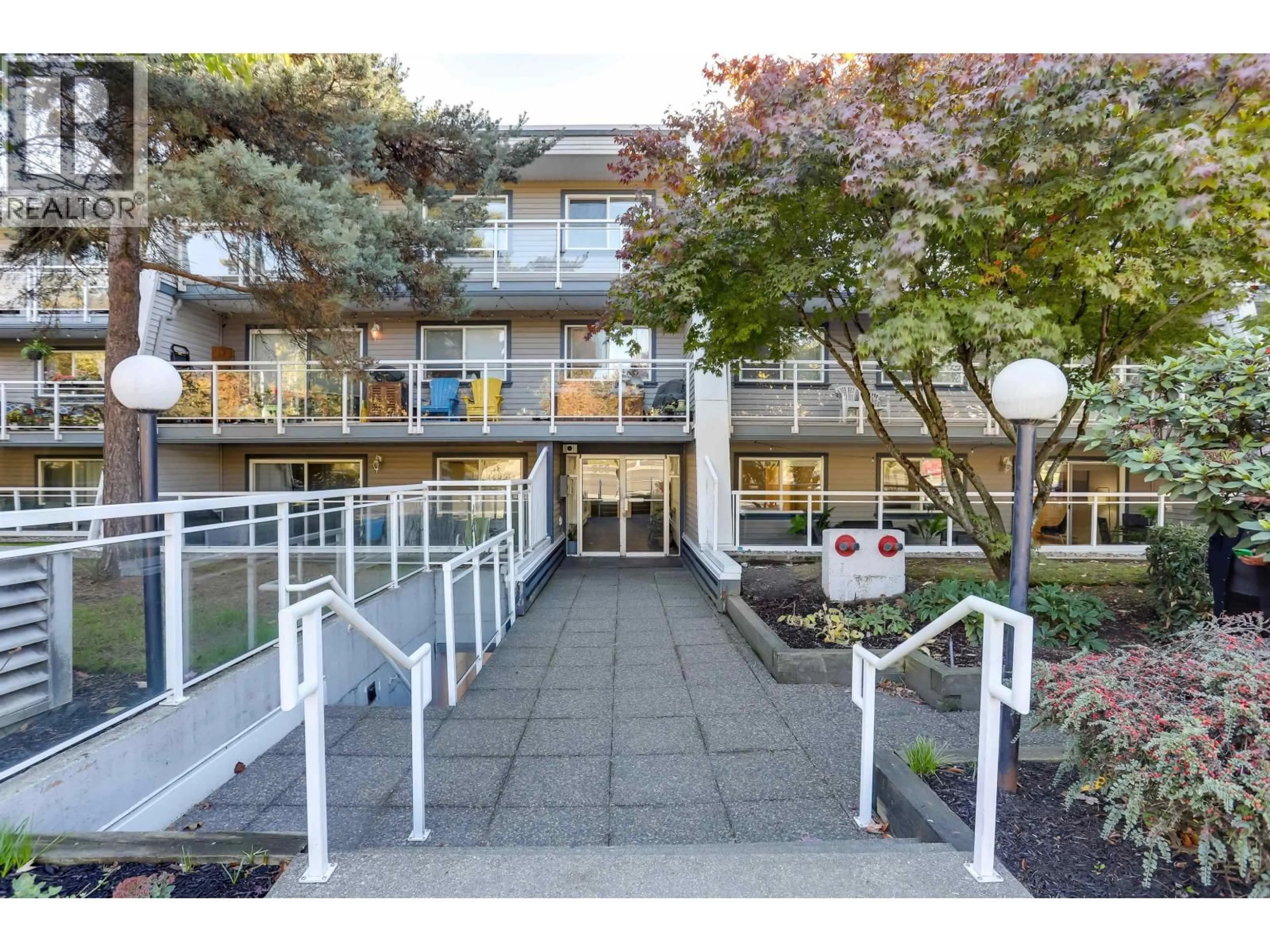 Unknown for 109 - 550 ROYAL AVENUE, New Westminster British Columbia V3L5H9
