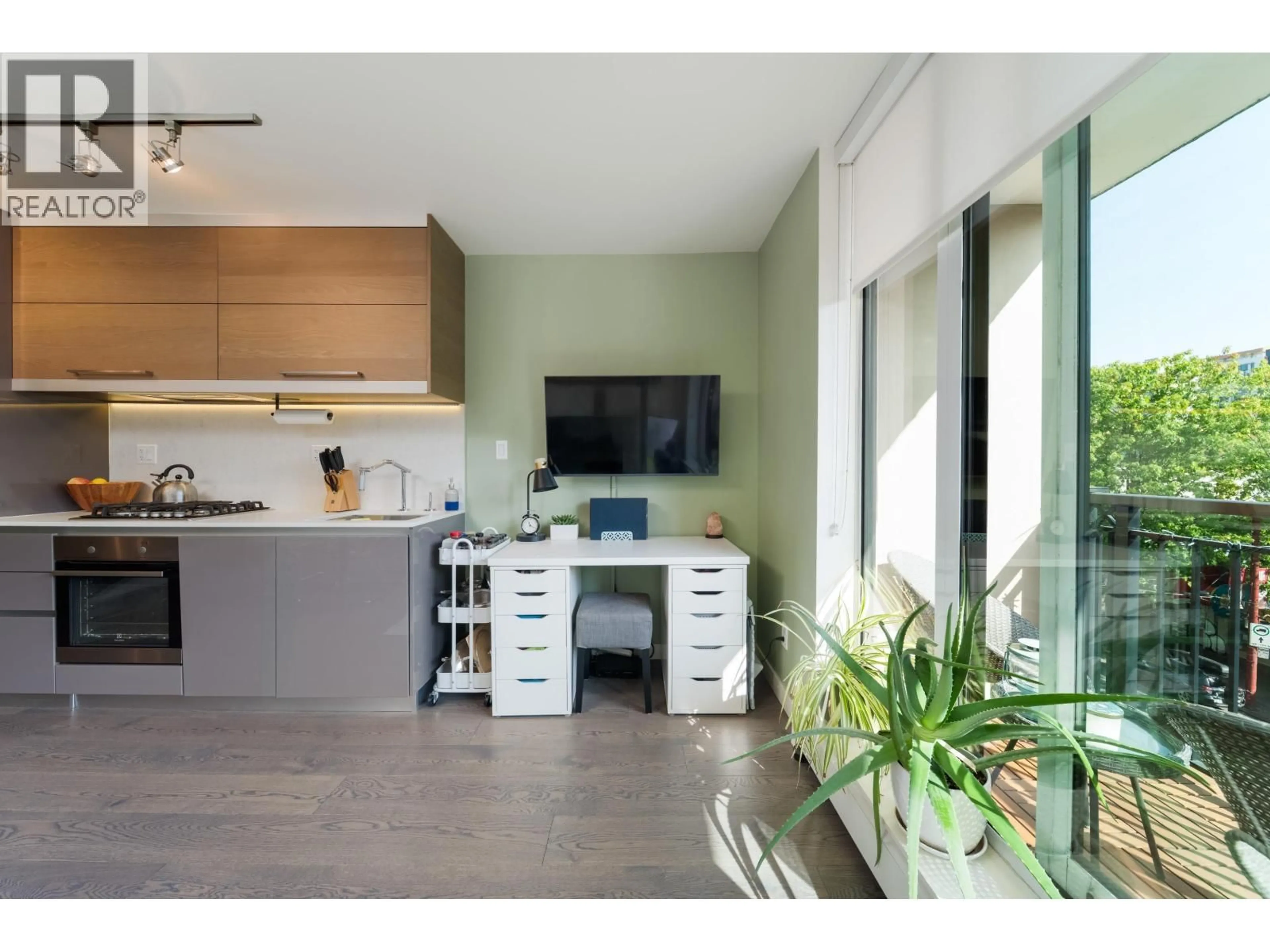 Unknown for 511 - 189 KEEFER STREET, Vancouver British Columbia V6A0C8