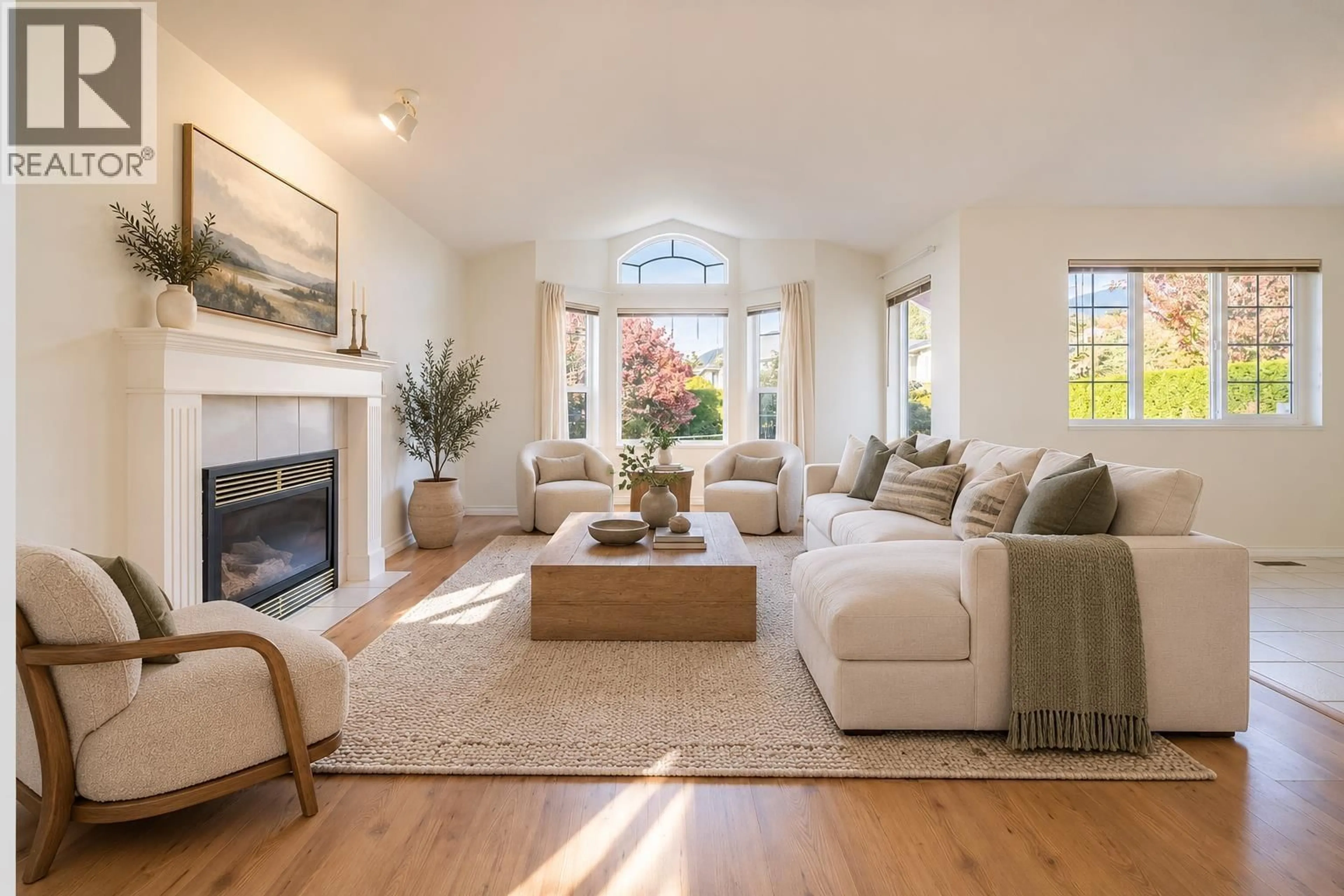Unknown for 1824 WILLOW CRESCENT, Squamish British Columbia V8B0L9