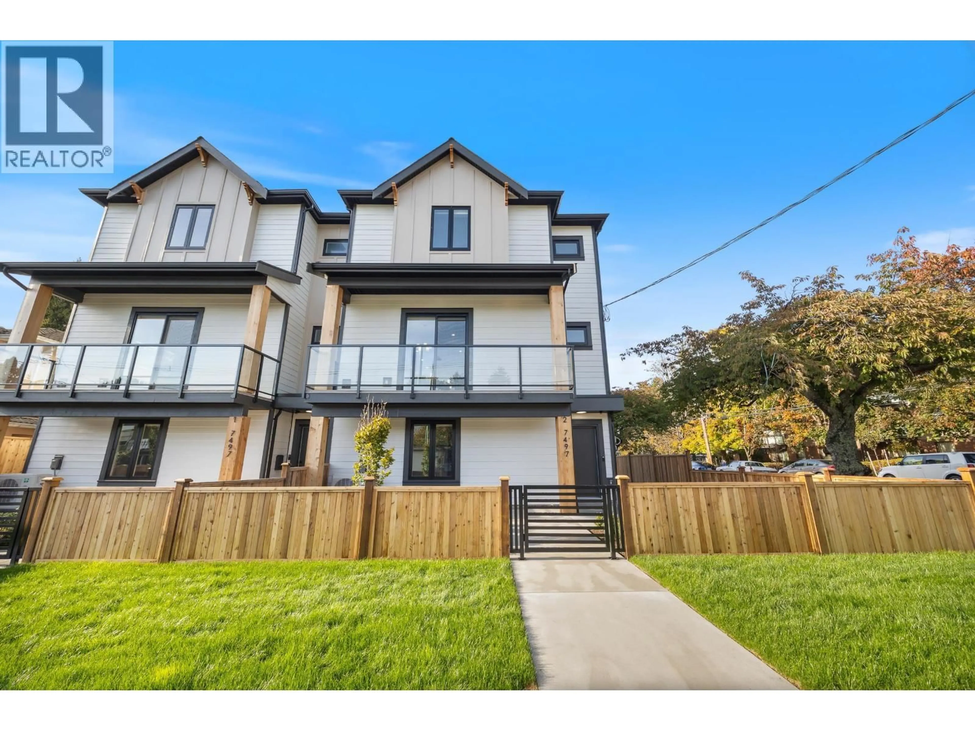 Unknown for 1 - 7497 HOLLY STREET, Burnaby British Columbia V5E2C3