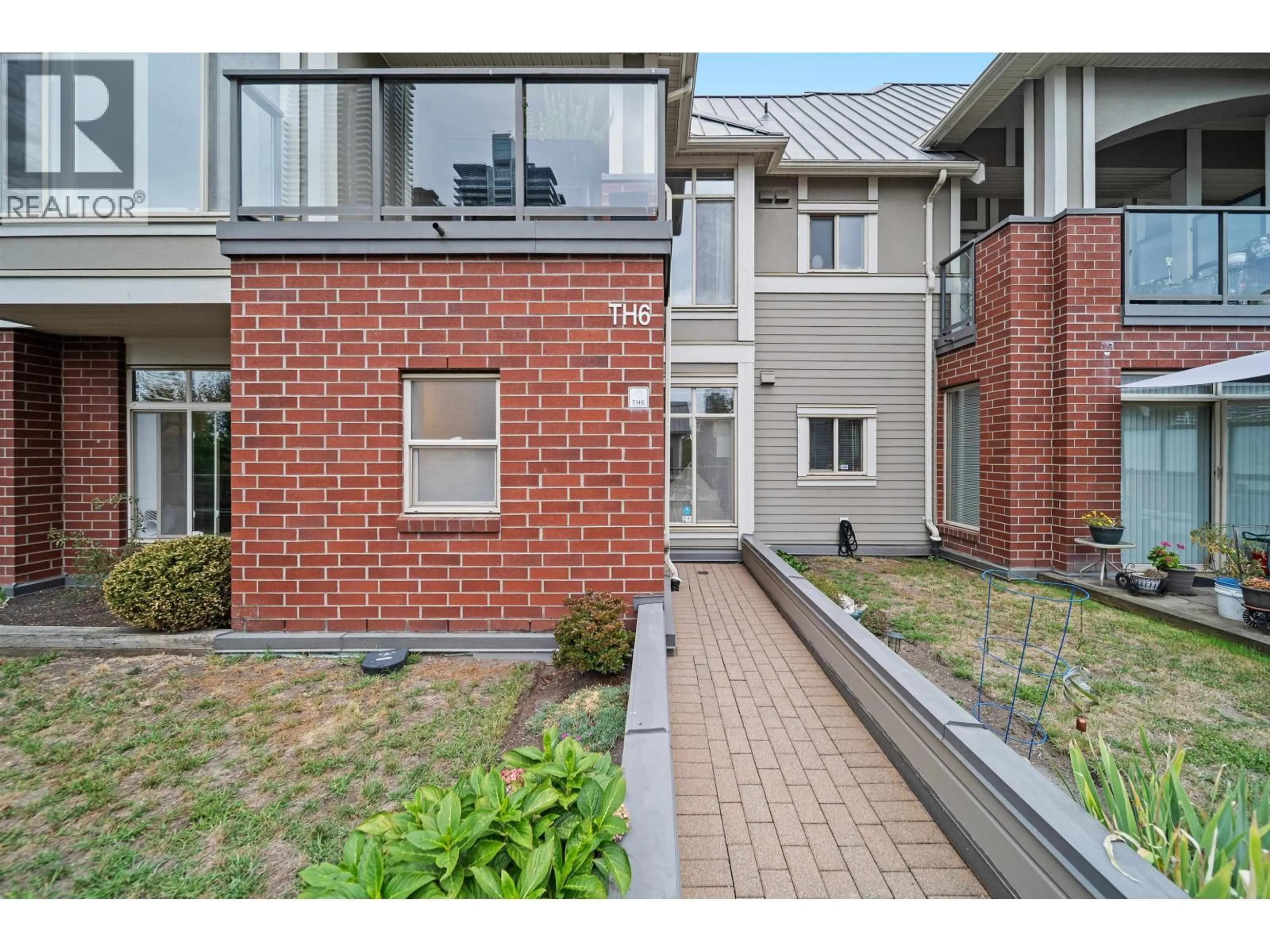 Unknown for 6 - 4132 HALIFAX STREET, Burnaby British Columbia V5C6V1