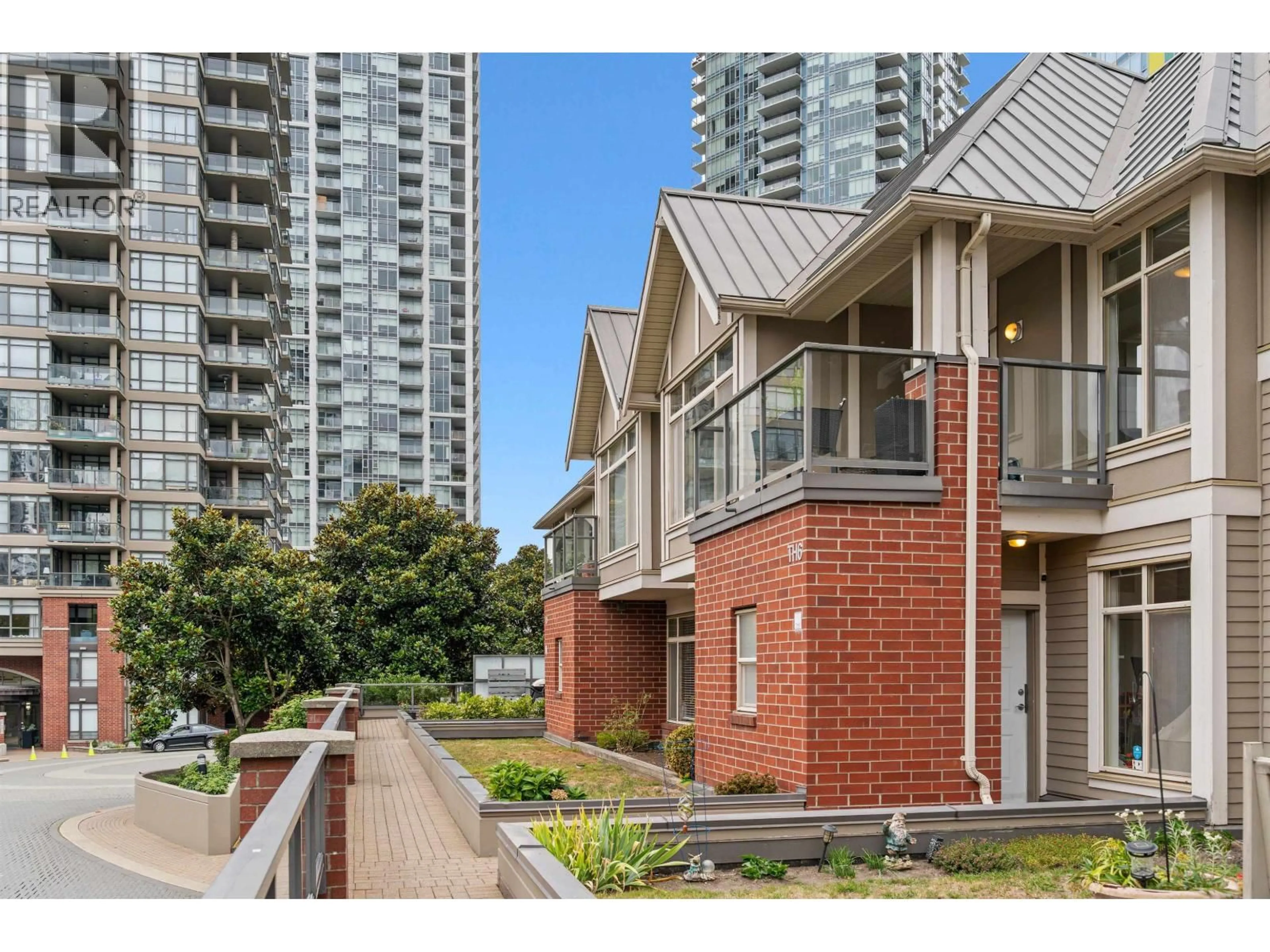 Unknown for 6 - 4132 HALIFAX STREET, Burnaby British Columbia V5C6V1