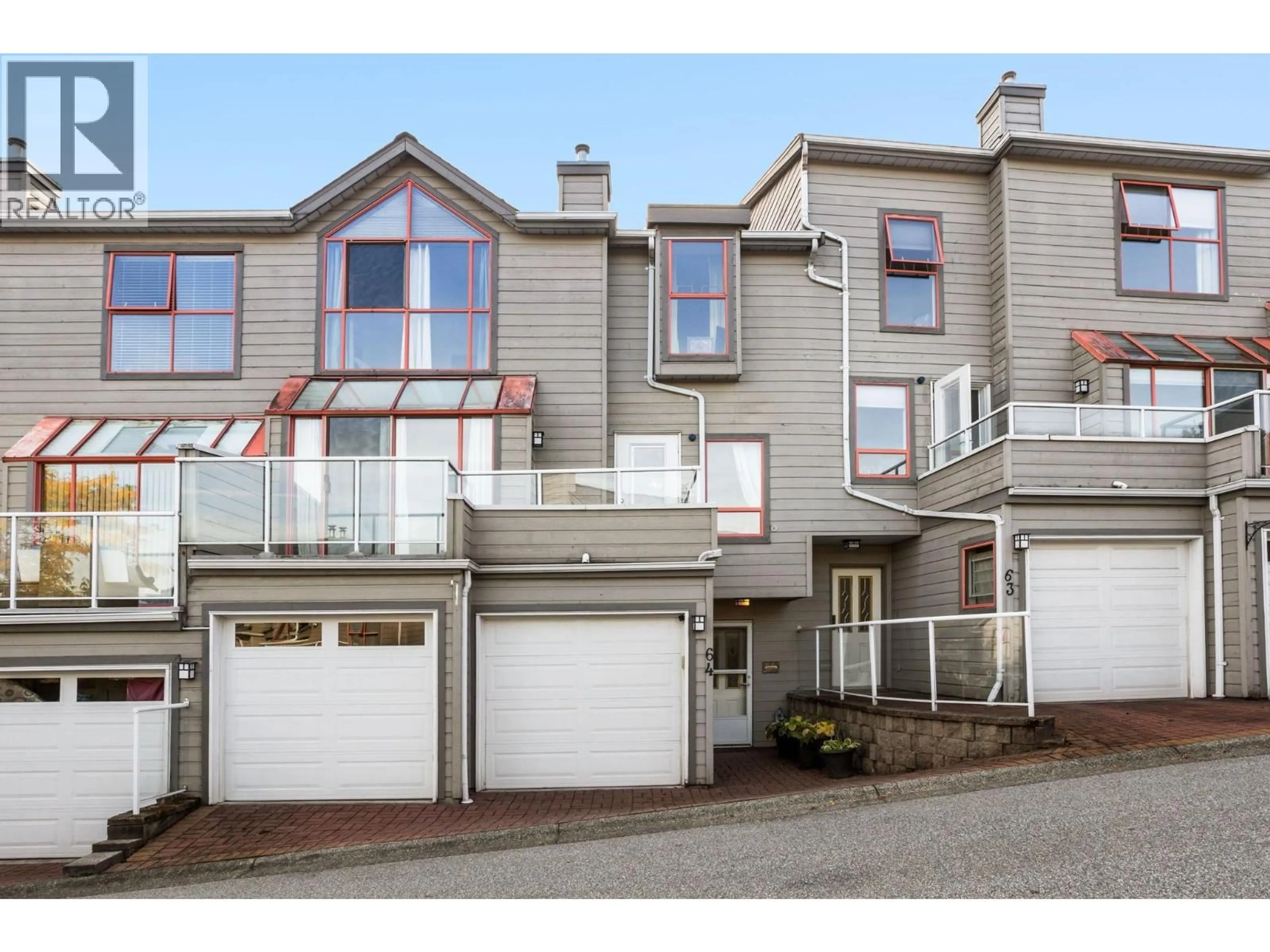 Unknown for 64 - 323 GOVERNORS COURT, New Westminster British Columbia V3L5S6