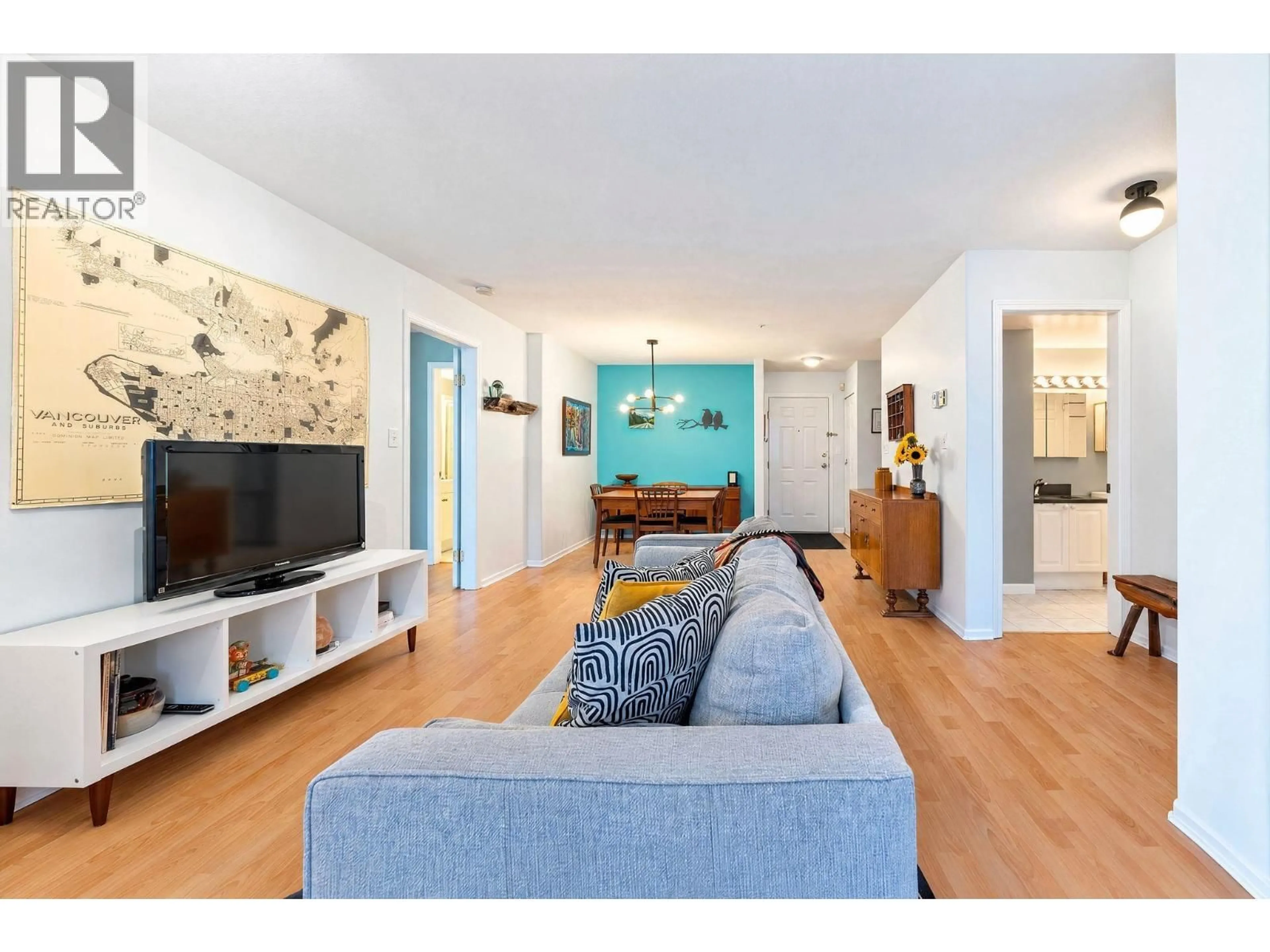 Unknown for 206 - 2405 KAMLOOPS STREET, Vancouver British Columbia V5M4V6