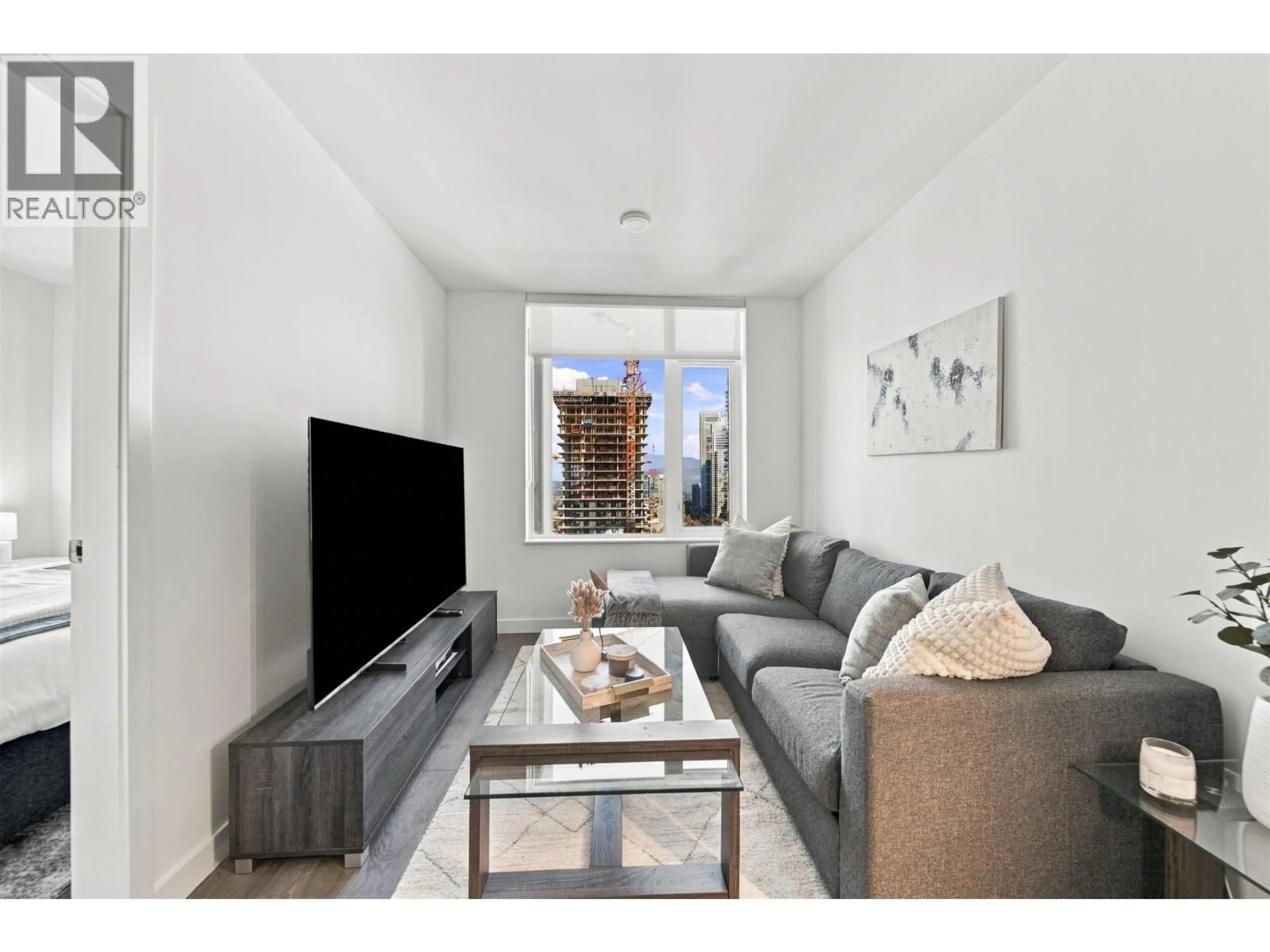 Living room with furniture, unknown for 2407 - 6468 WILLINGDON AVENUE, Burnaby British Columbia V5H0L3