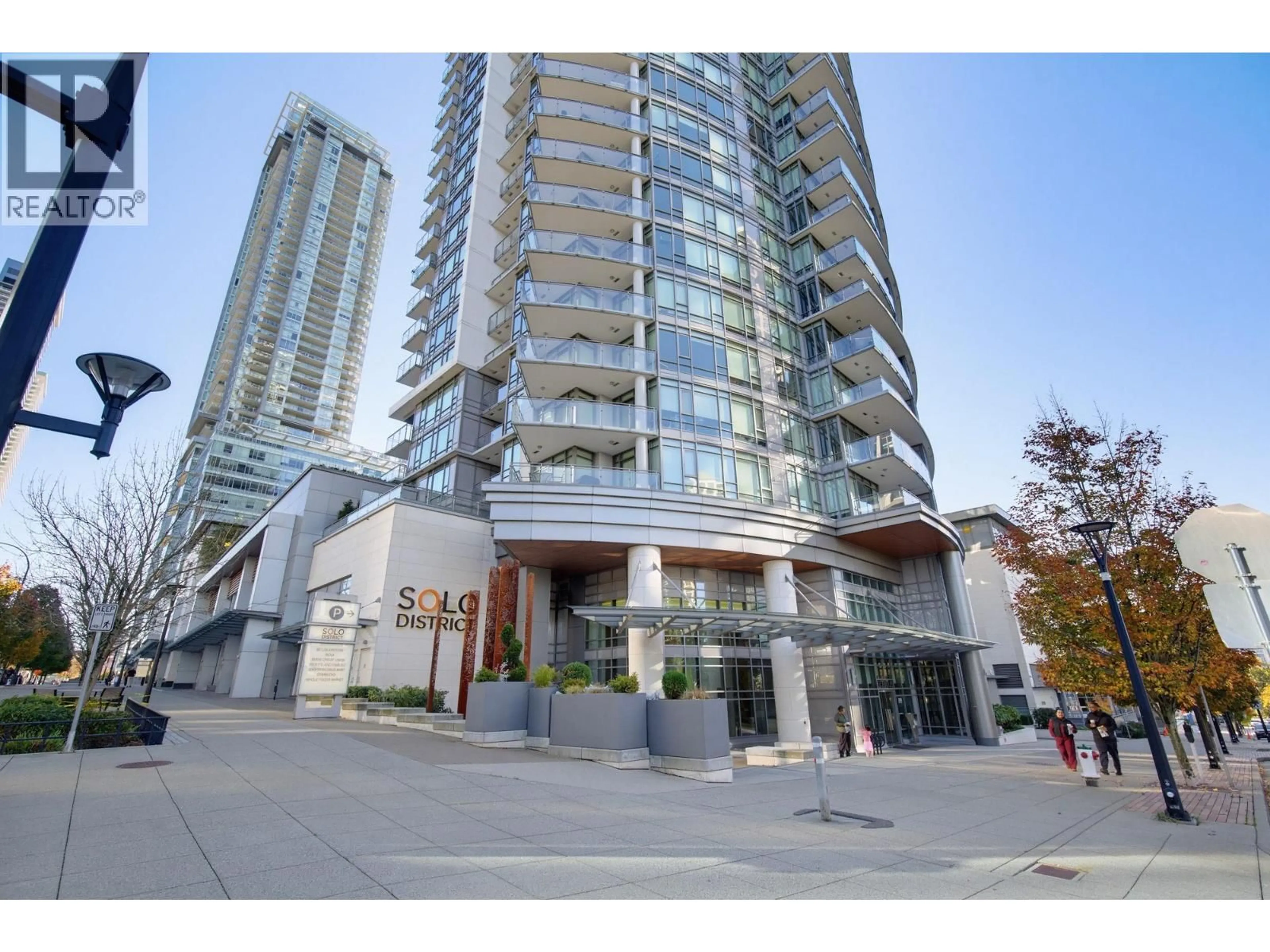 Unknown for 604 - 2008 ROSSER AVENUE, Burnaby British Columbia V5C0H8