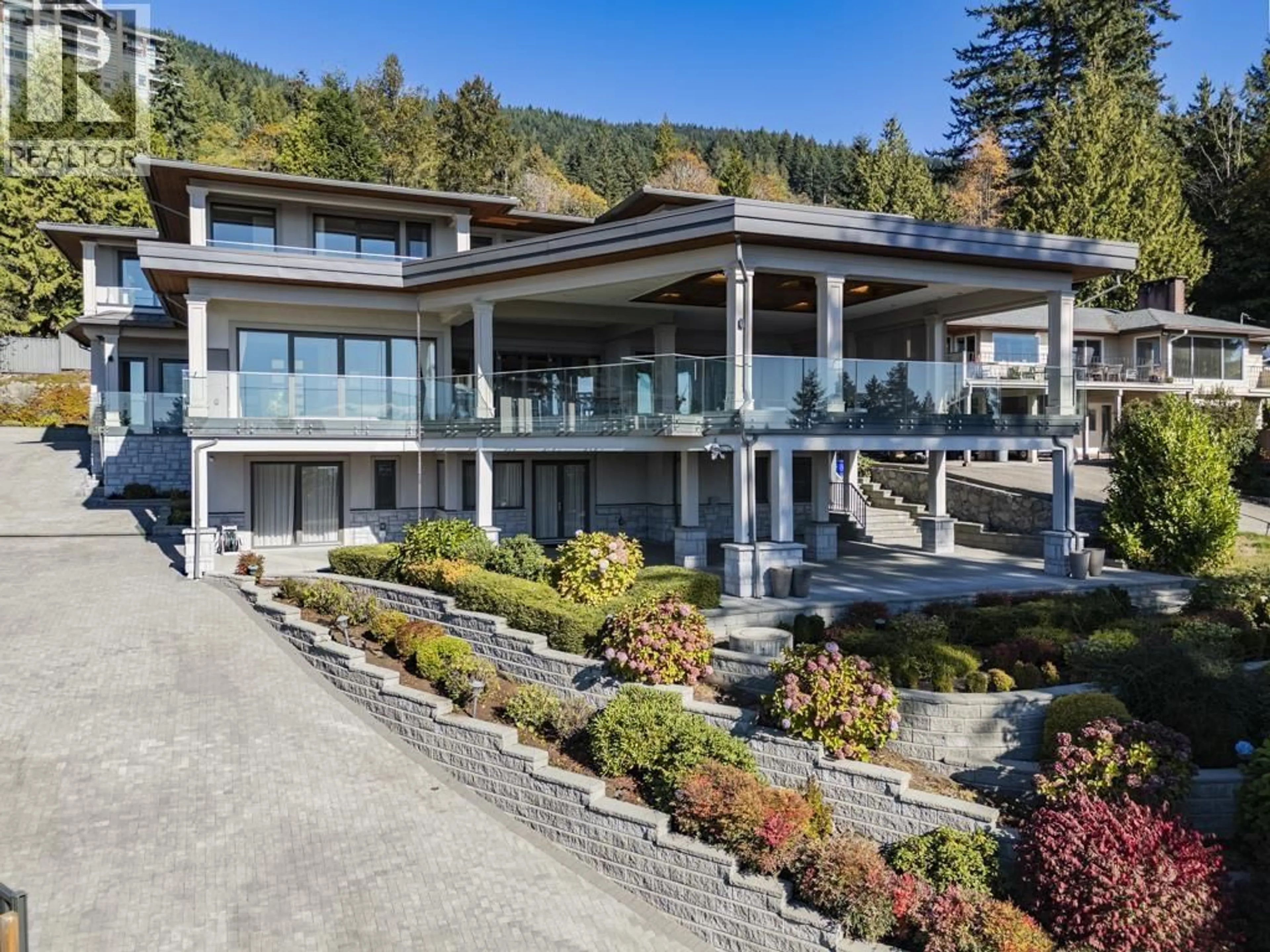 Unknown for 3185 BENBOW ROAD, West Vancouver British Columbia V7V3E1