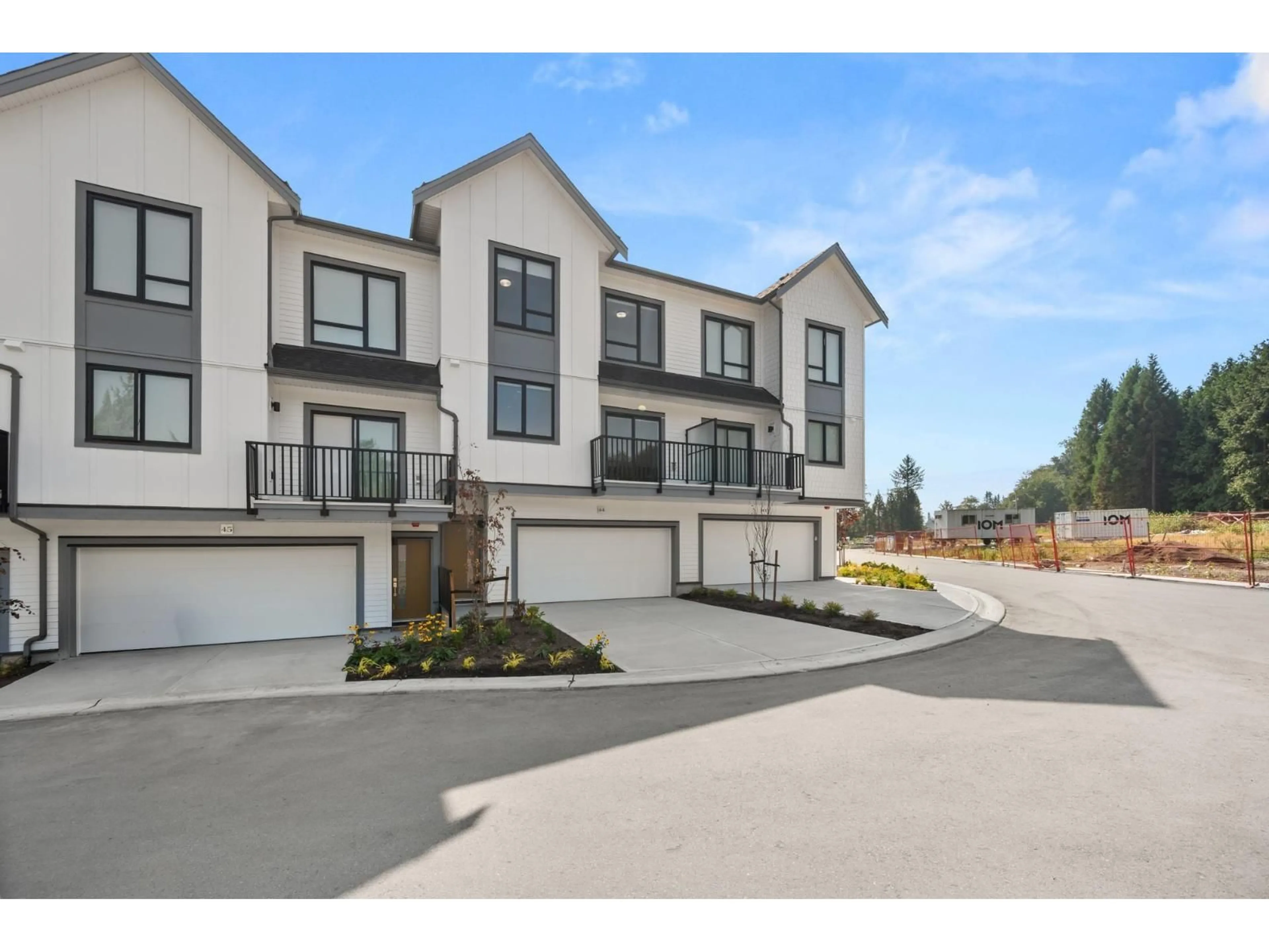 Unknown for 75 - 16487 89 AVE, Surrey British Columbia V4N1A2