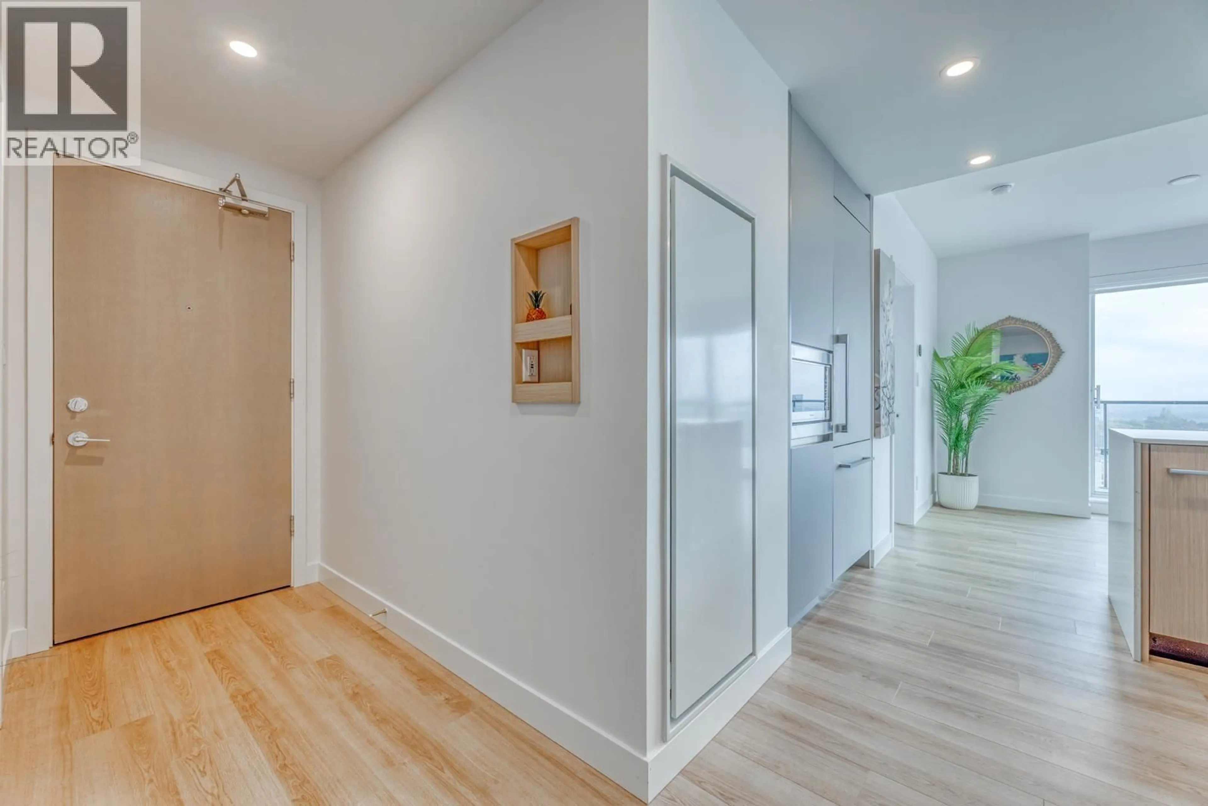 Unknown for 1503 - 5593 NO. 3 ROAD, Richmond British Columbia V6X0X6