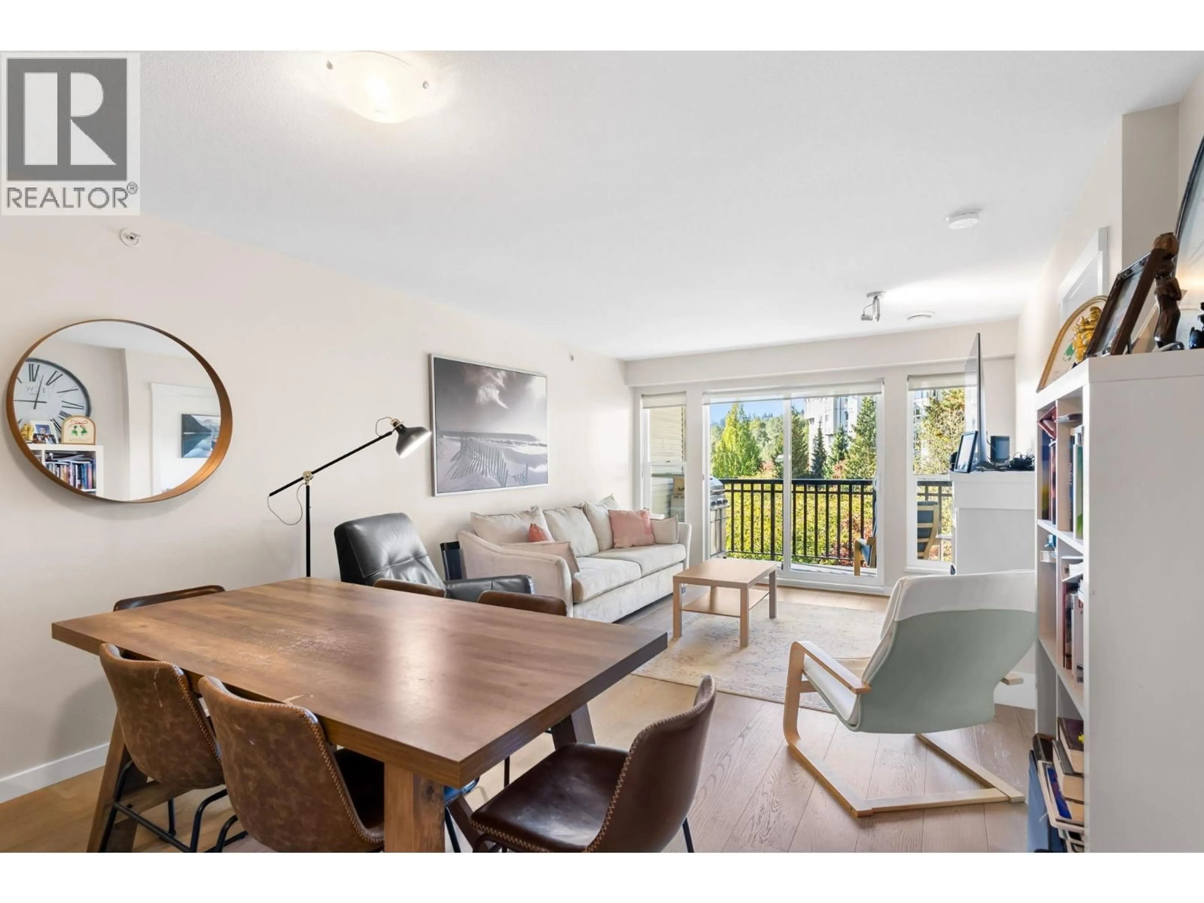 Living room with furniture, wood/laminate floor for 512 - 1330 GENEST WAY, Coquitlam British Columbia V3E0A4