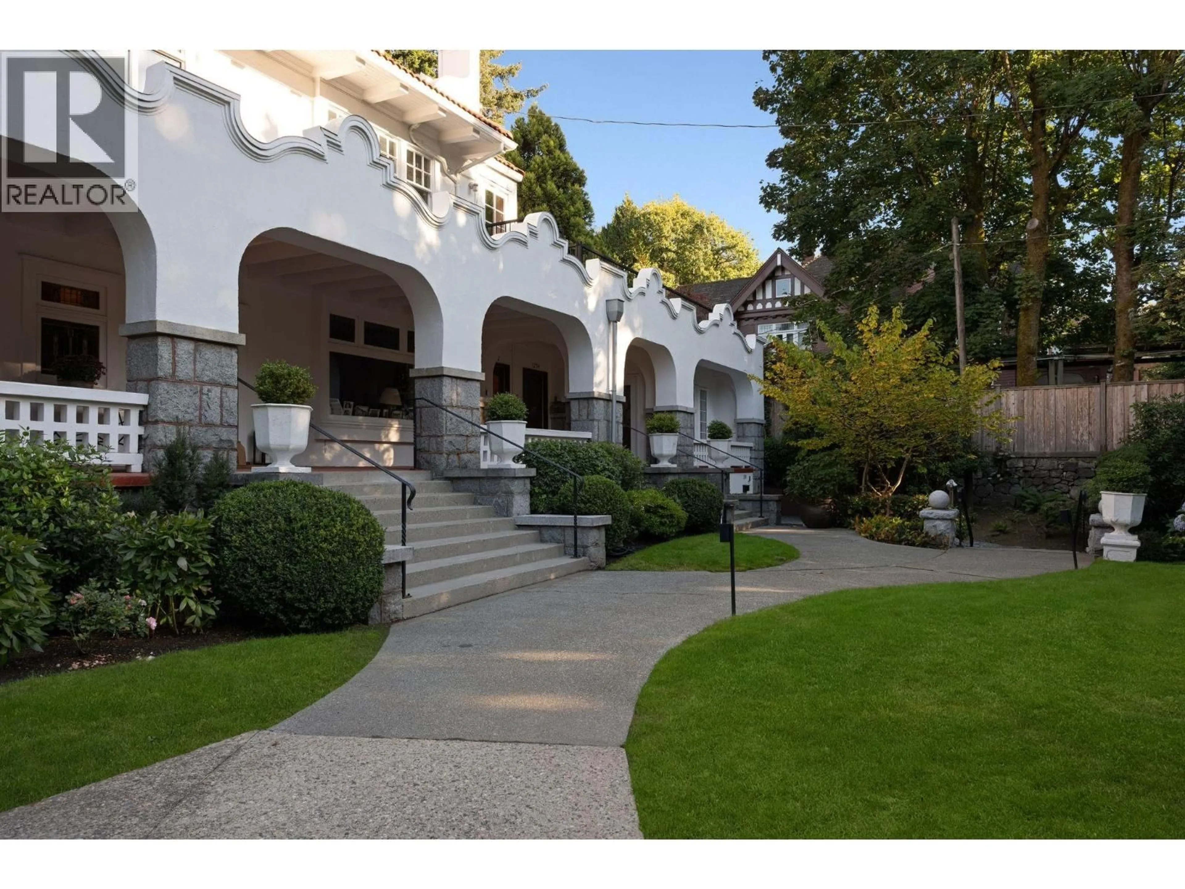 Unknown for 3292 GRANVILLE STREET, Vancouver British Columbia V6H3K3