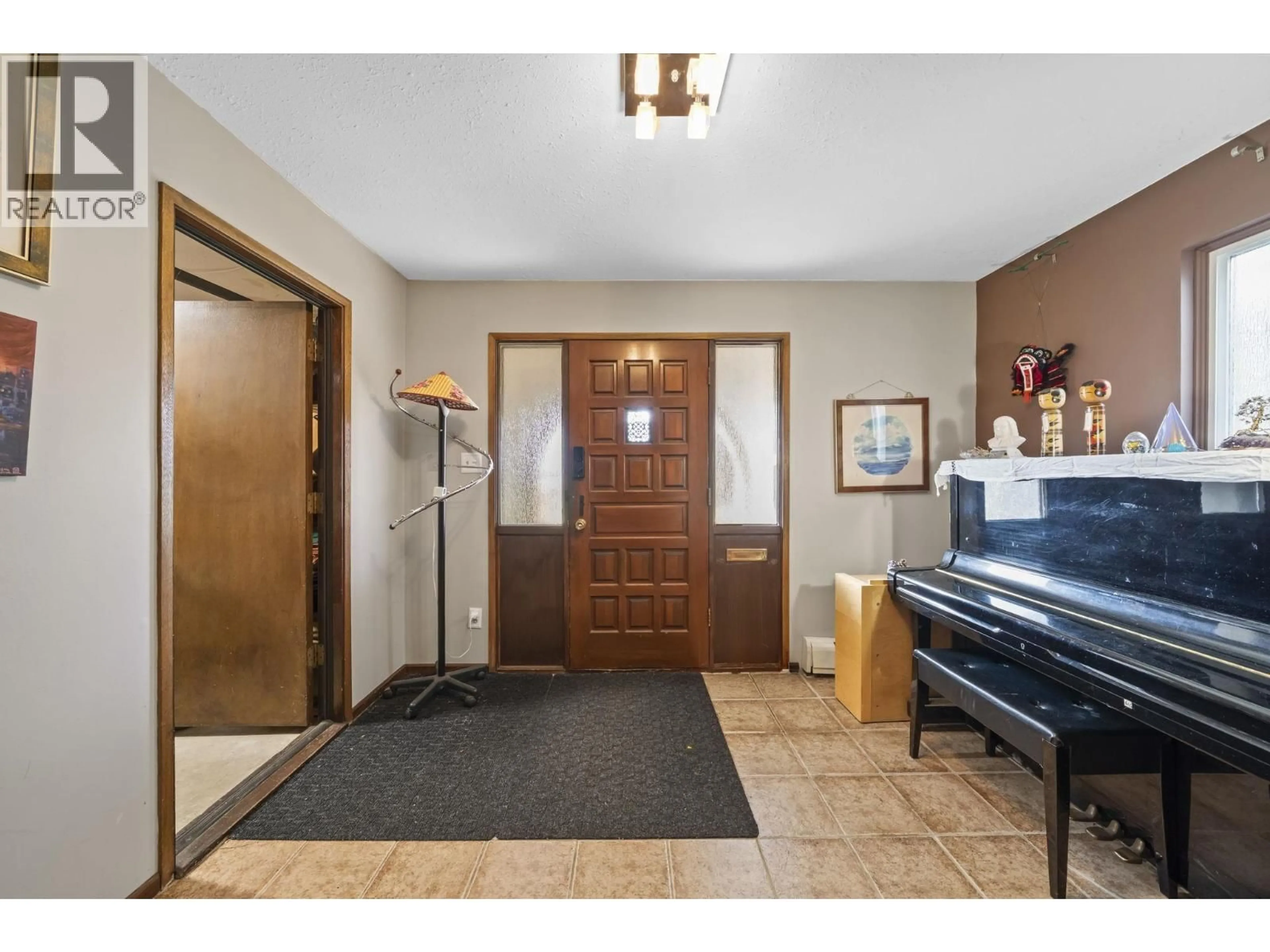 Unknown for 5189 NORFOLK STREET, Burnaby British Columbia V5G1E9