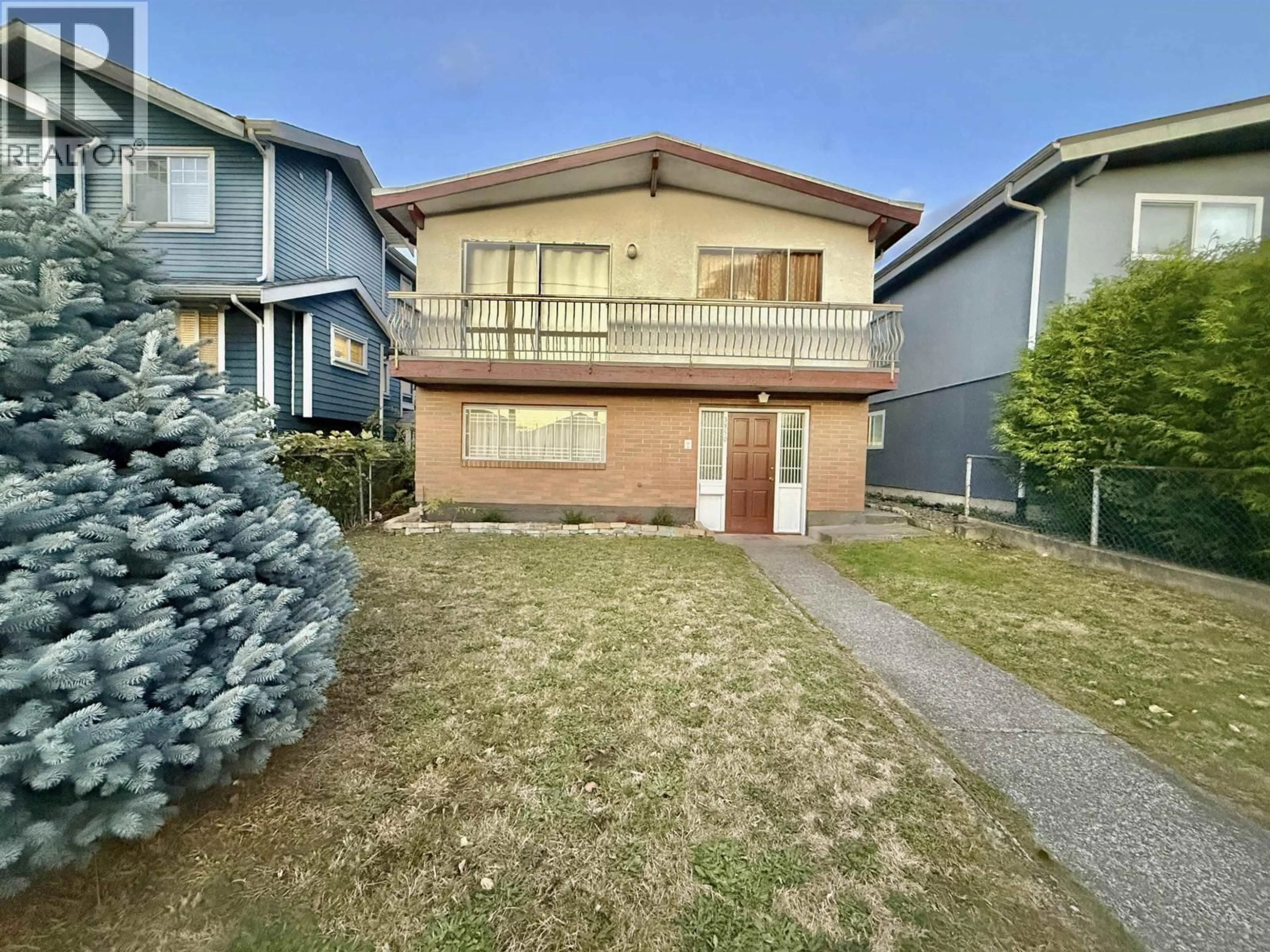 Unknown for 3850 LILLOOET STREET, Vancouver British Columbia V5R2E6