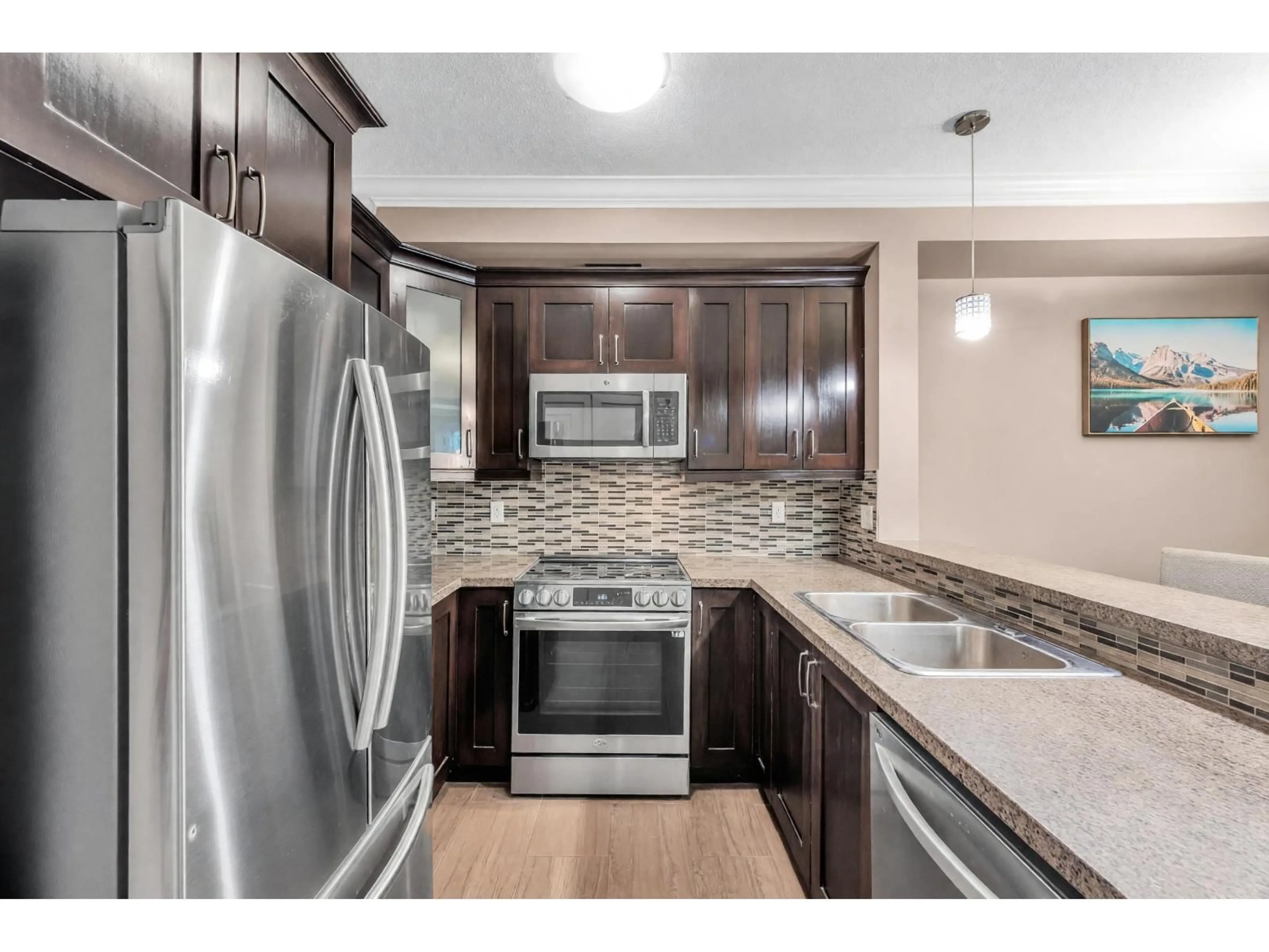 Unknown for 420 - 13897 FRASER HIGHWAY, Surrey British Columbia V3T0G8