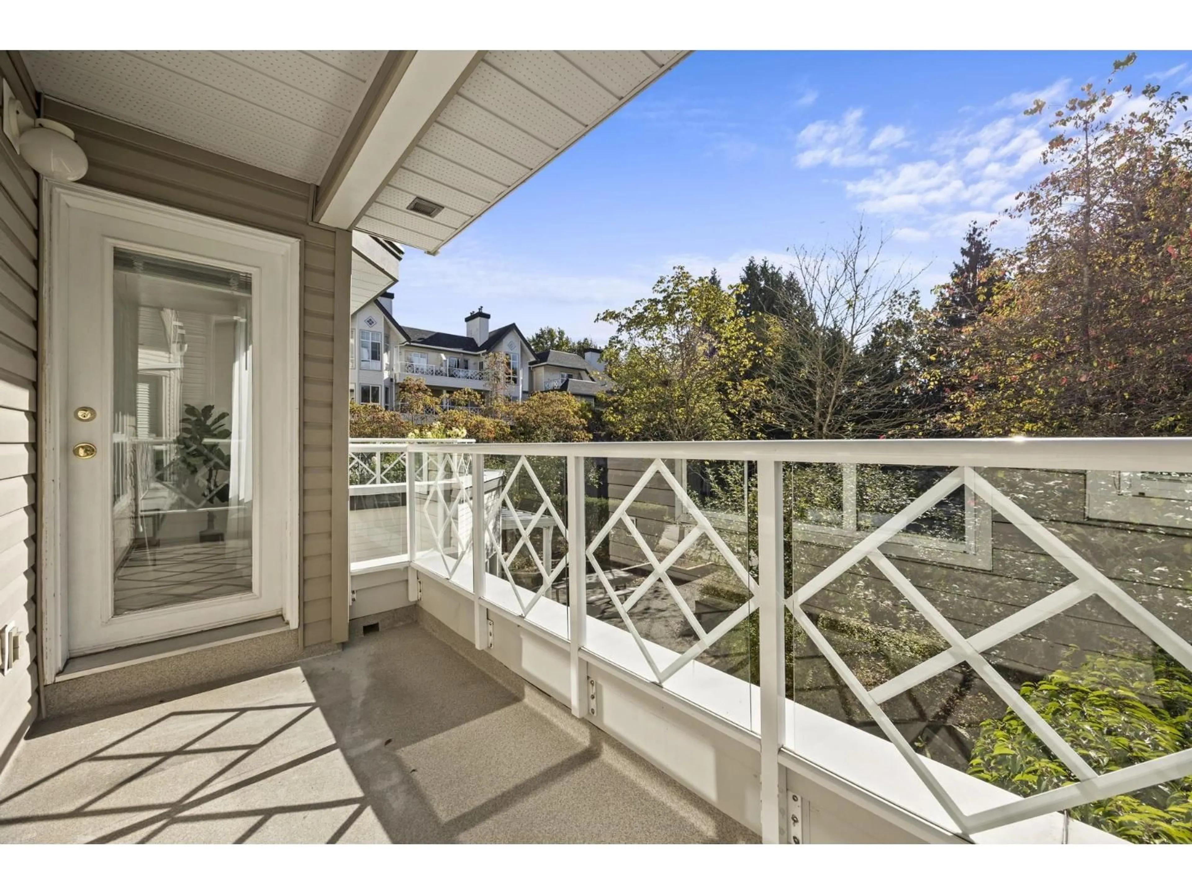 Unknown for 232 - 9979 140 STREET, Surrey British Columbia V3T5W2