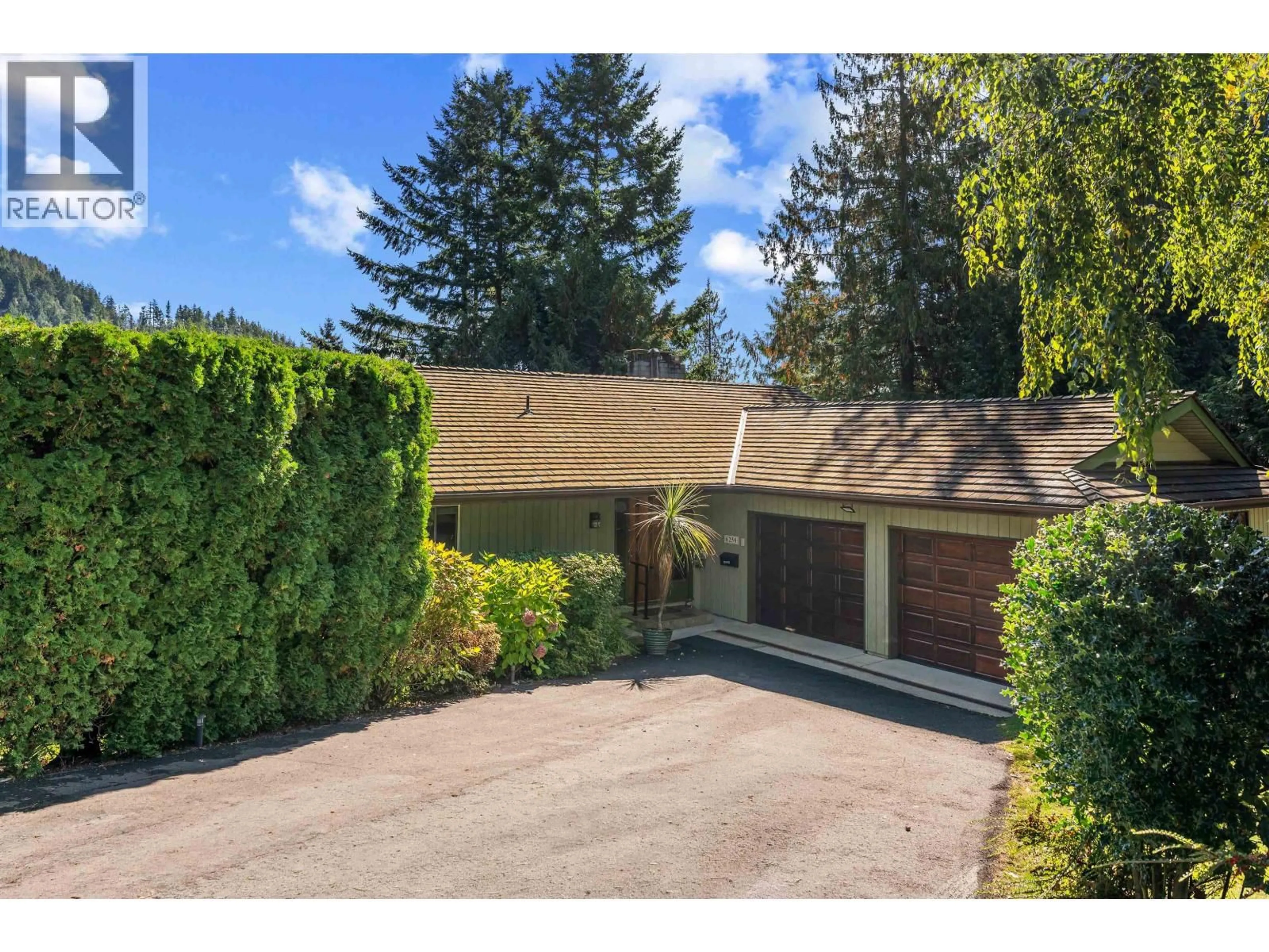 Unknown for 6250 SUMMIT AVENUE, West Vancouver British Columbia V7W1Y2