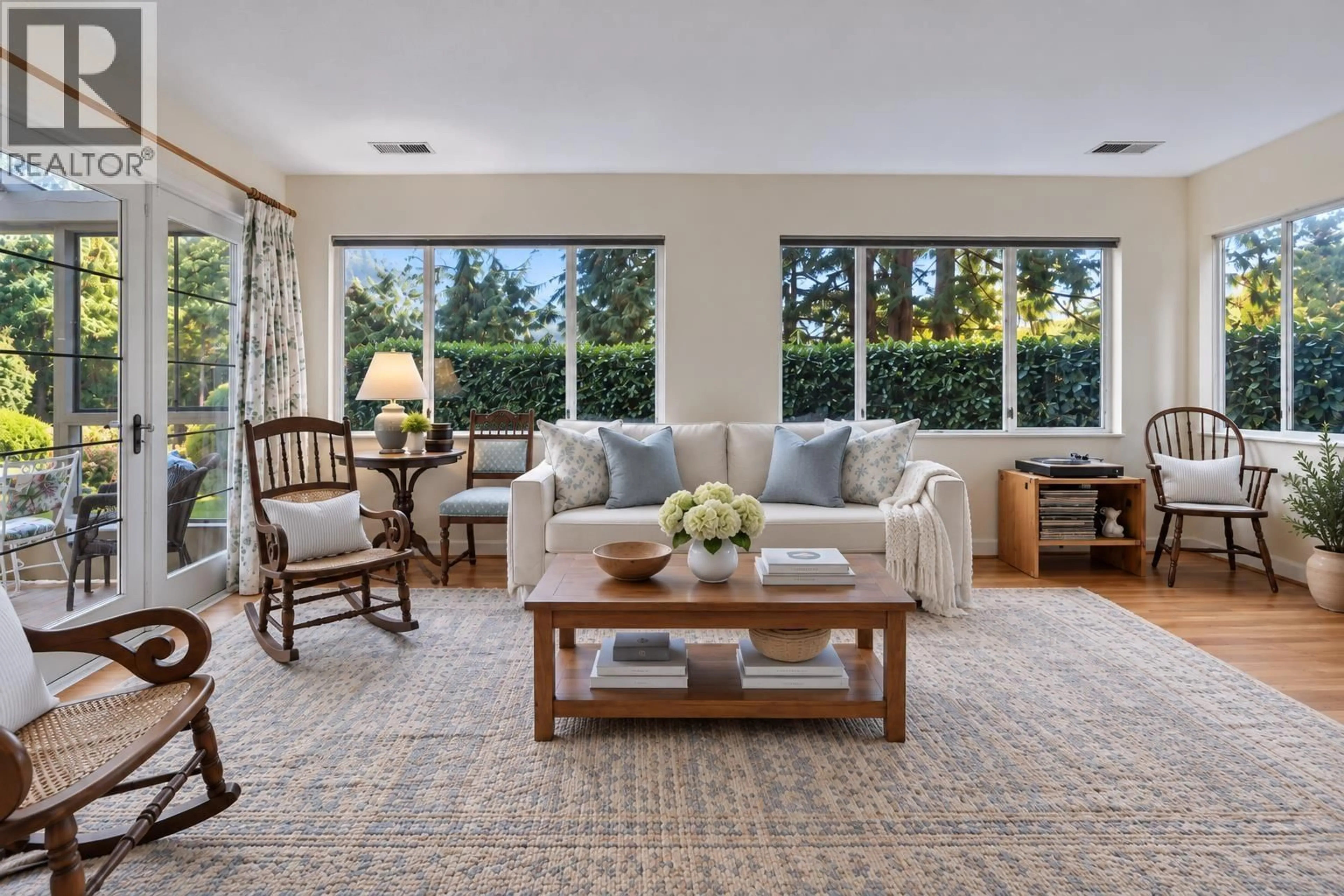 Unknown for 6250 SUMMIT AVENUE, West Vancouver British Columbia V7W1Y2