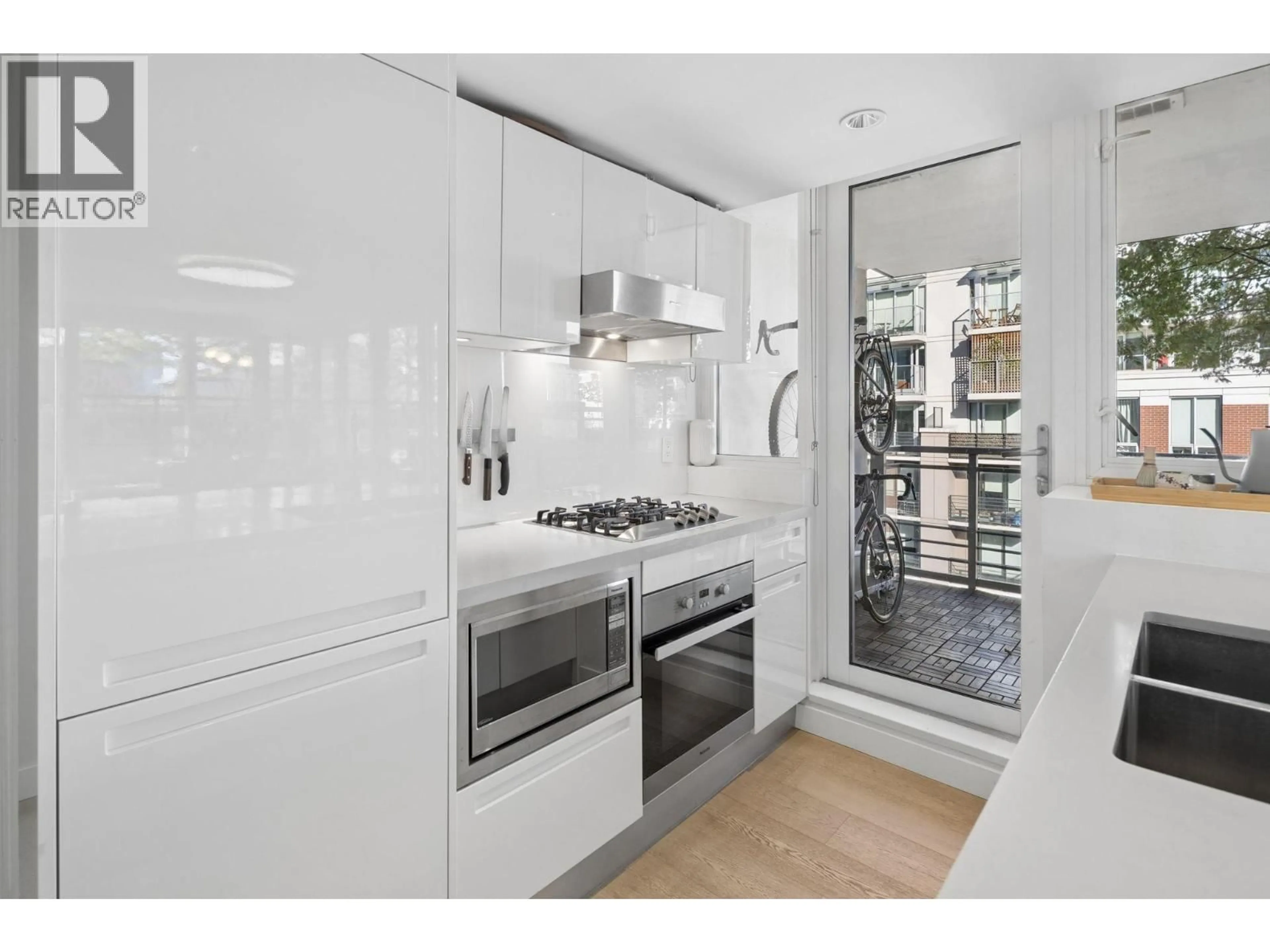 Unknown for 1007 - 188 KEEFER STREET, Vancouver British Columbia V6A0E3