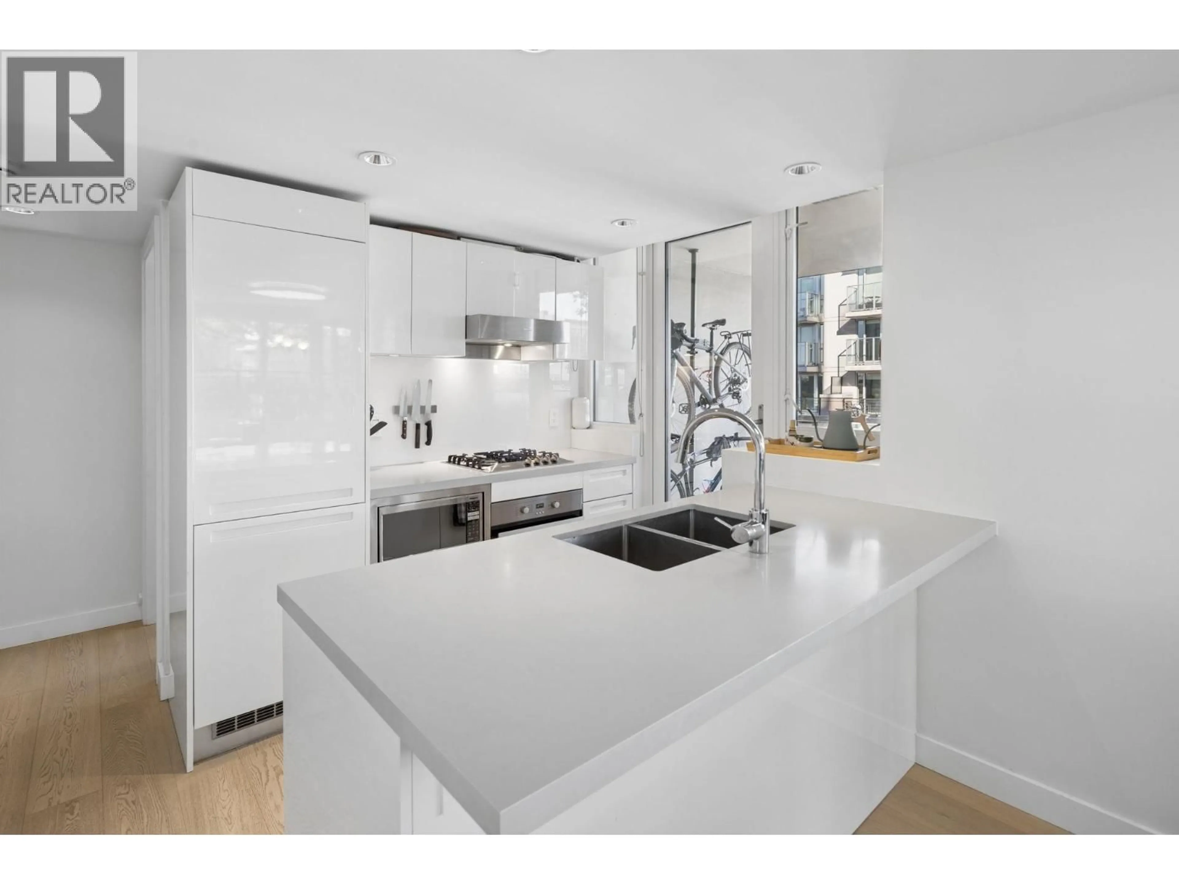 Unknown for 1007 - 188 KEEFER STREET, Vancouver British Columbia V6A0E3