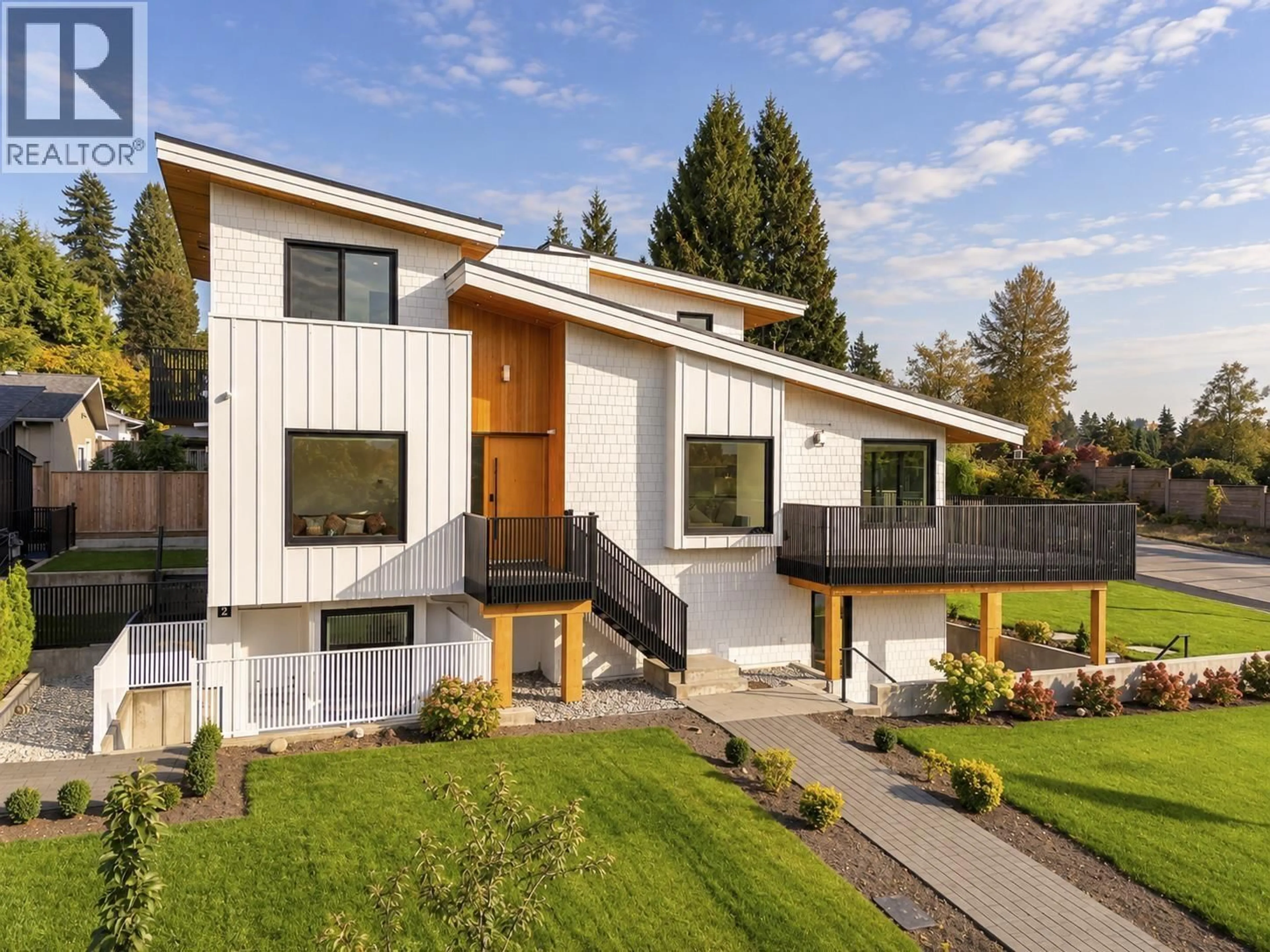 Unknown for 366 25TH STREET, North Vancouver British Columbia V7N2G1
