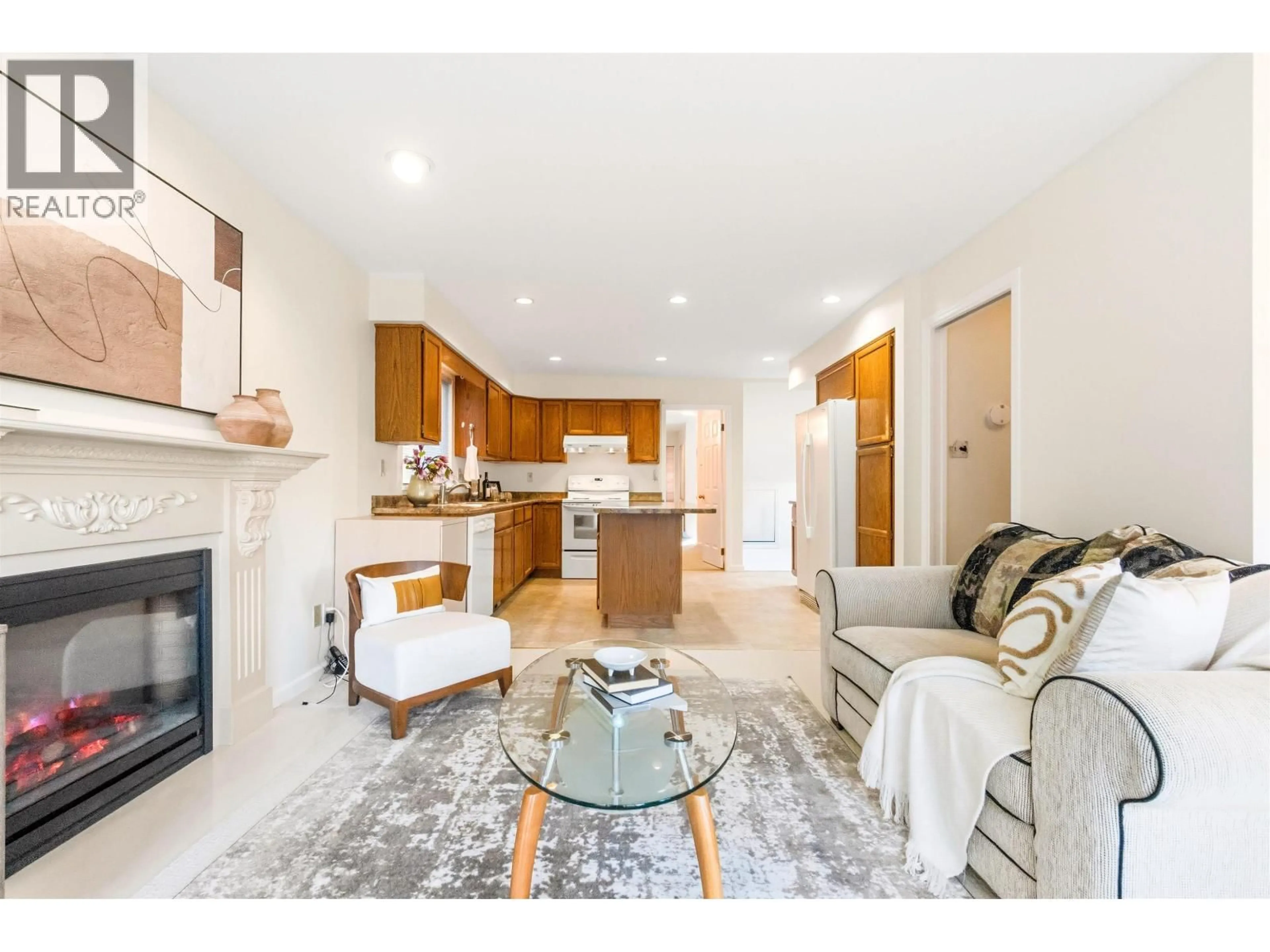 Unknown for 865 RUCKLE COURT, North Vancouver British Columbia V7H2S6