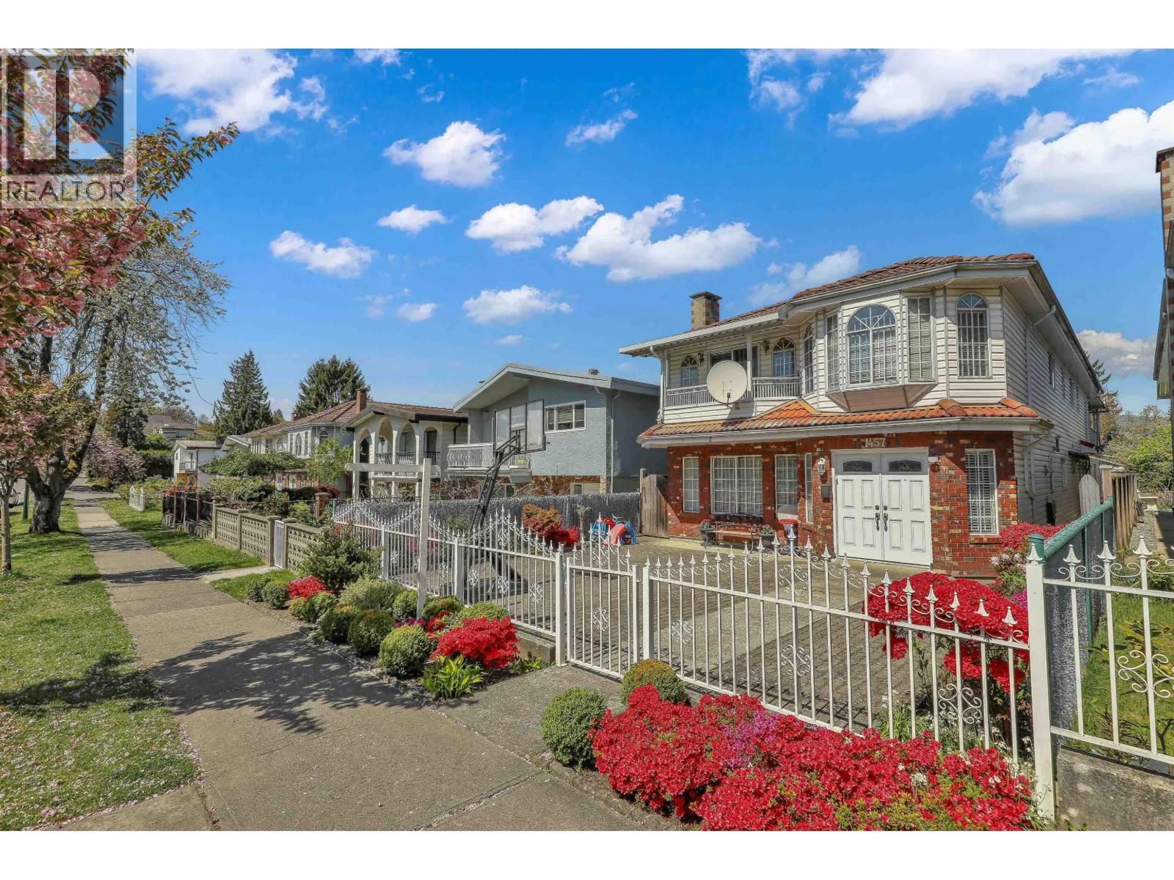 Unknown for 1457 18TH AVENUE, Vancouver British Columbia V5N2H2