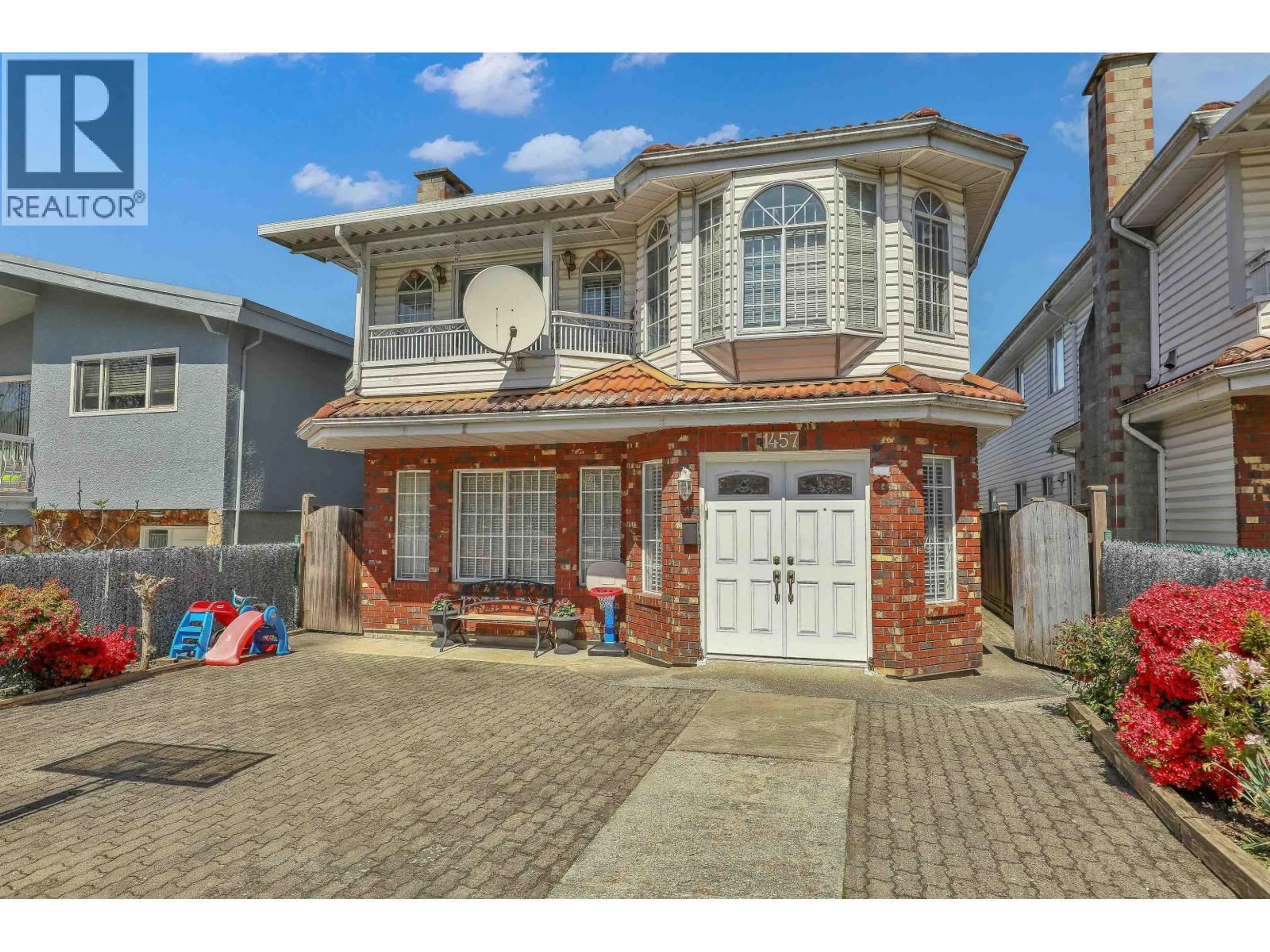 Unknown for 1457 18TH AVENUE, Vancouver British Columbia V5N2H2