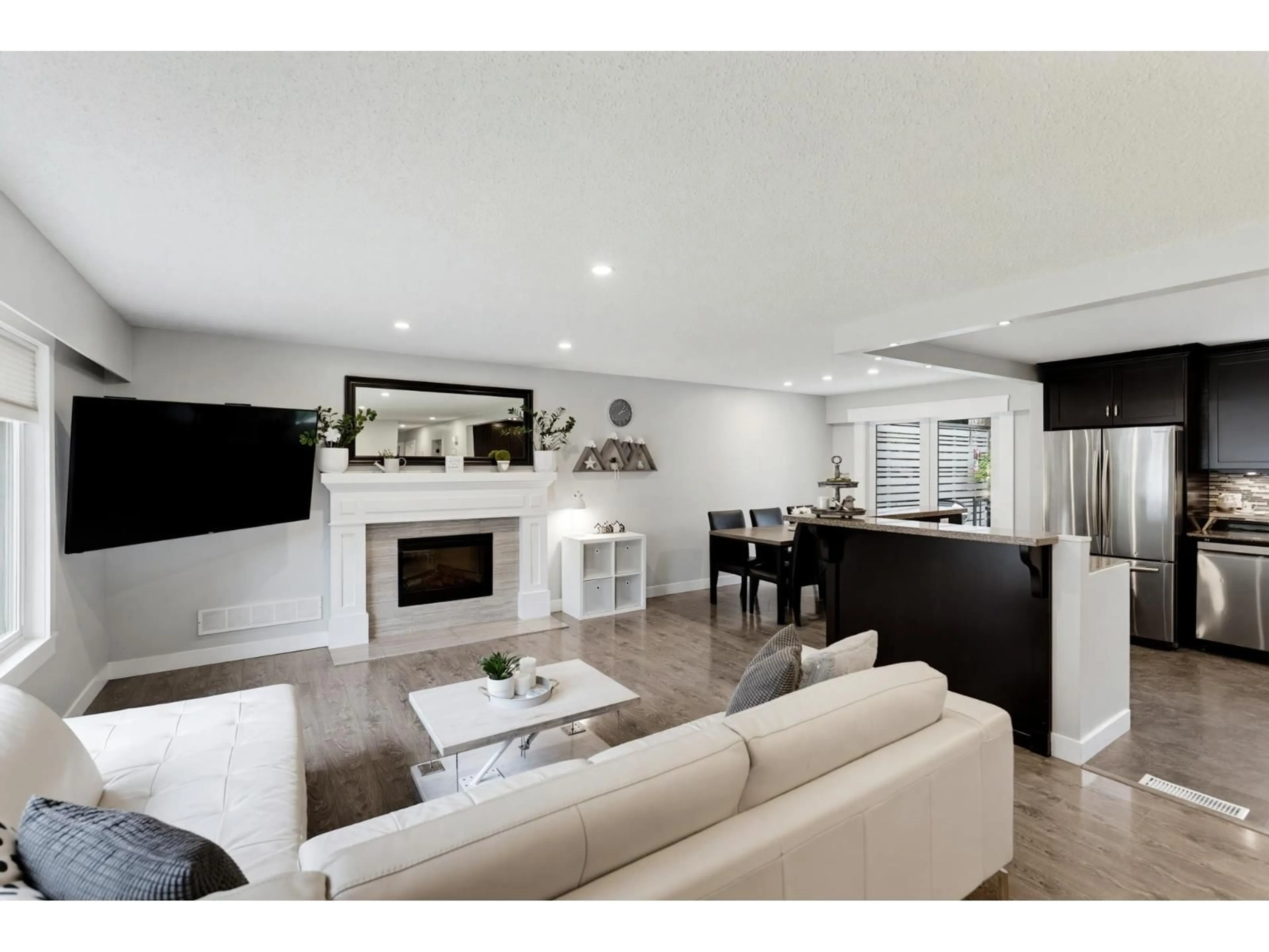 Unknown for 3822 201A STREET, Langley British Columbia V3A1R2