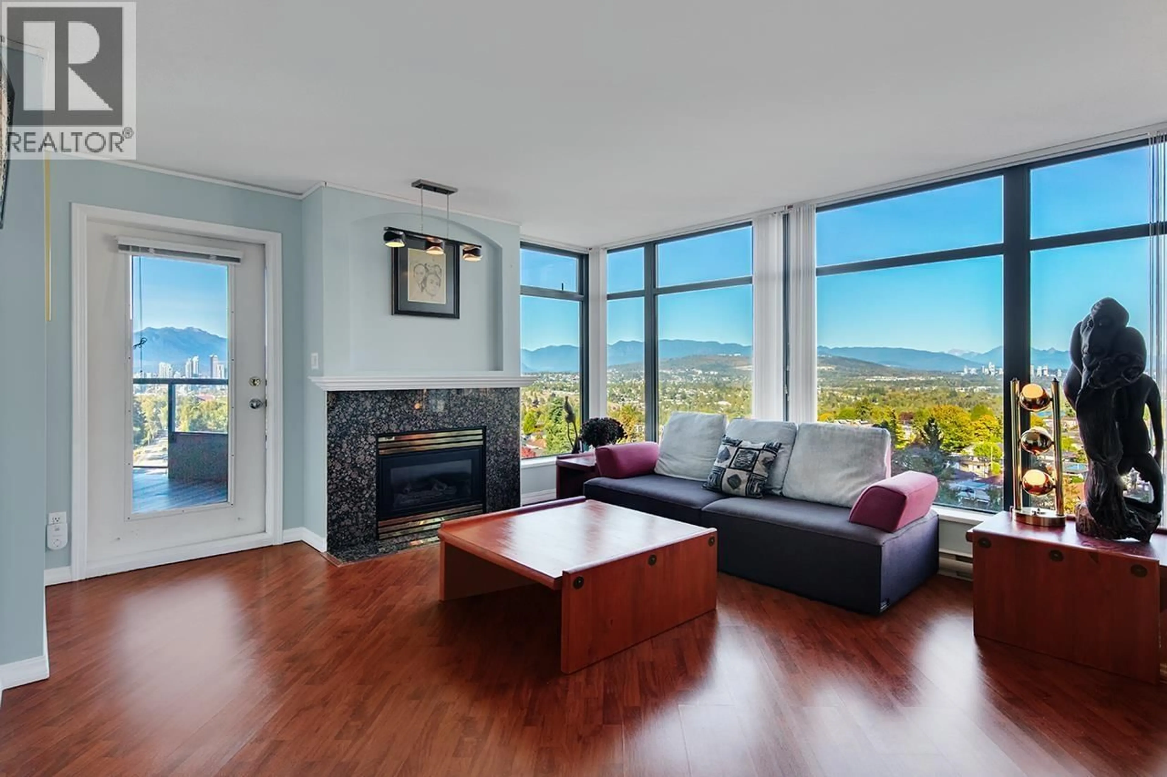 Living room with furniture, wood/laminate floor for 1302 - 4505 HAZEL STREET, Burnaby British Columbia V5H4T1