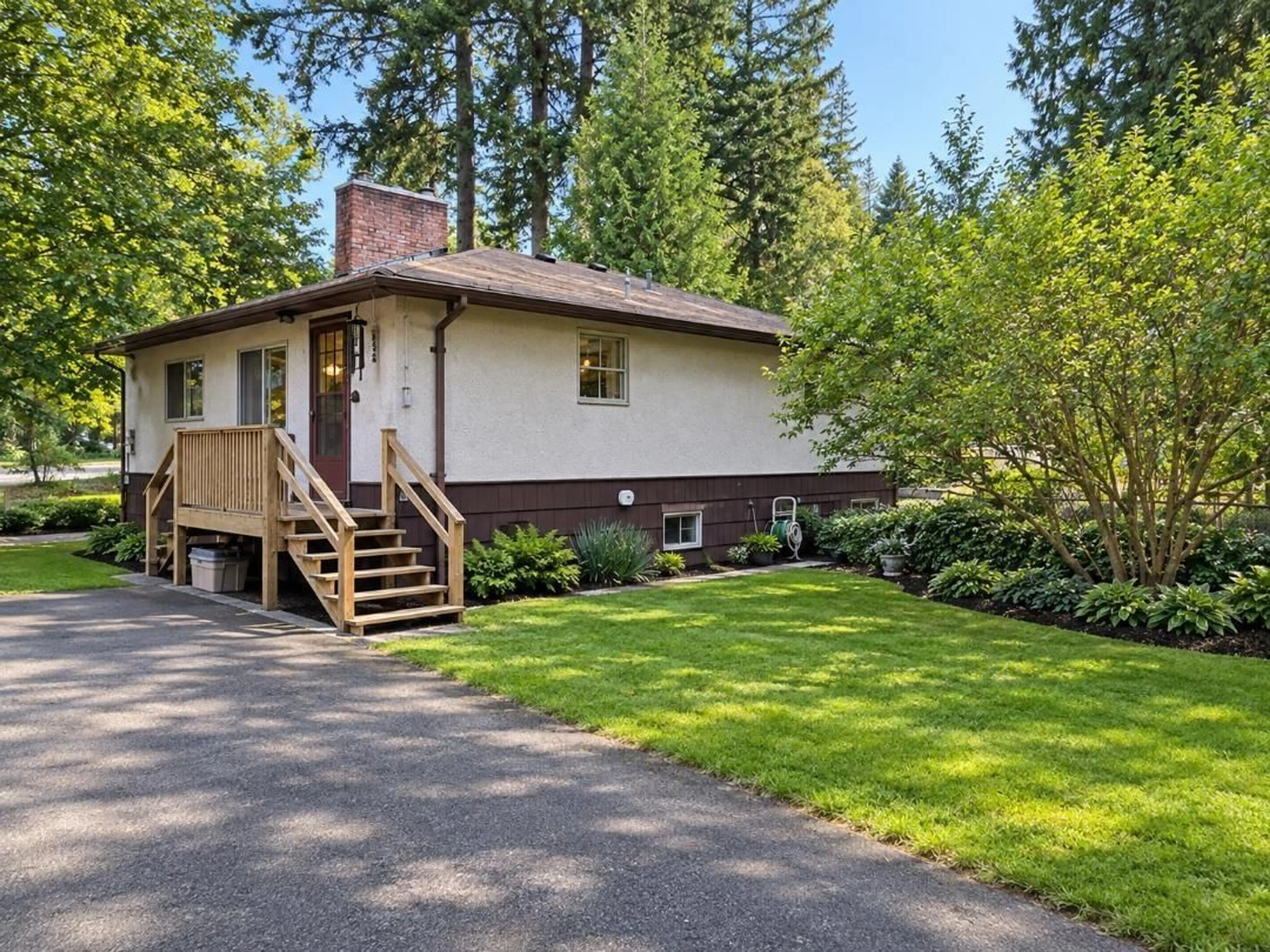 Home with vinyl exterior material, street for 3675 208 STREET, Langley British Columbia V3A4X6