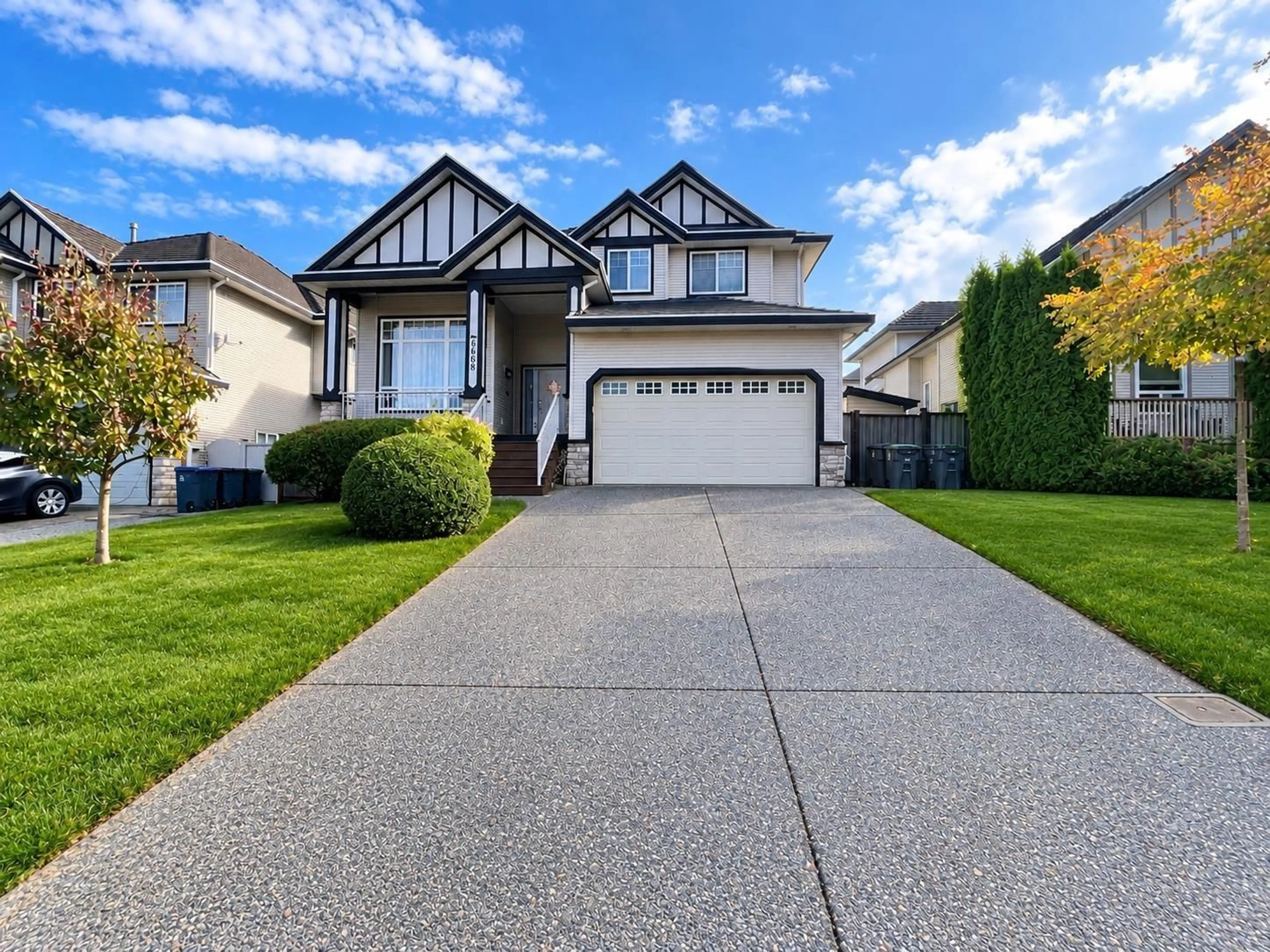 Home with vinyl exterior material, street for 6668 183 STREET, Surrey British Columbia V3S1E5