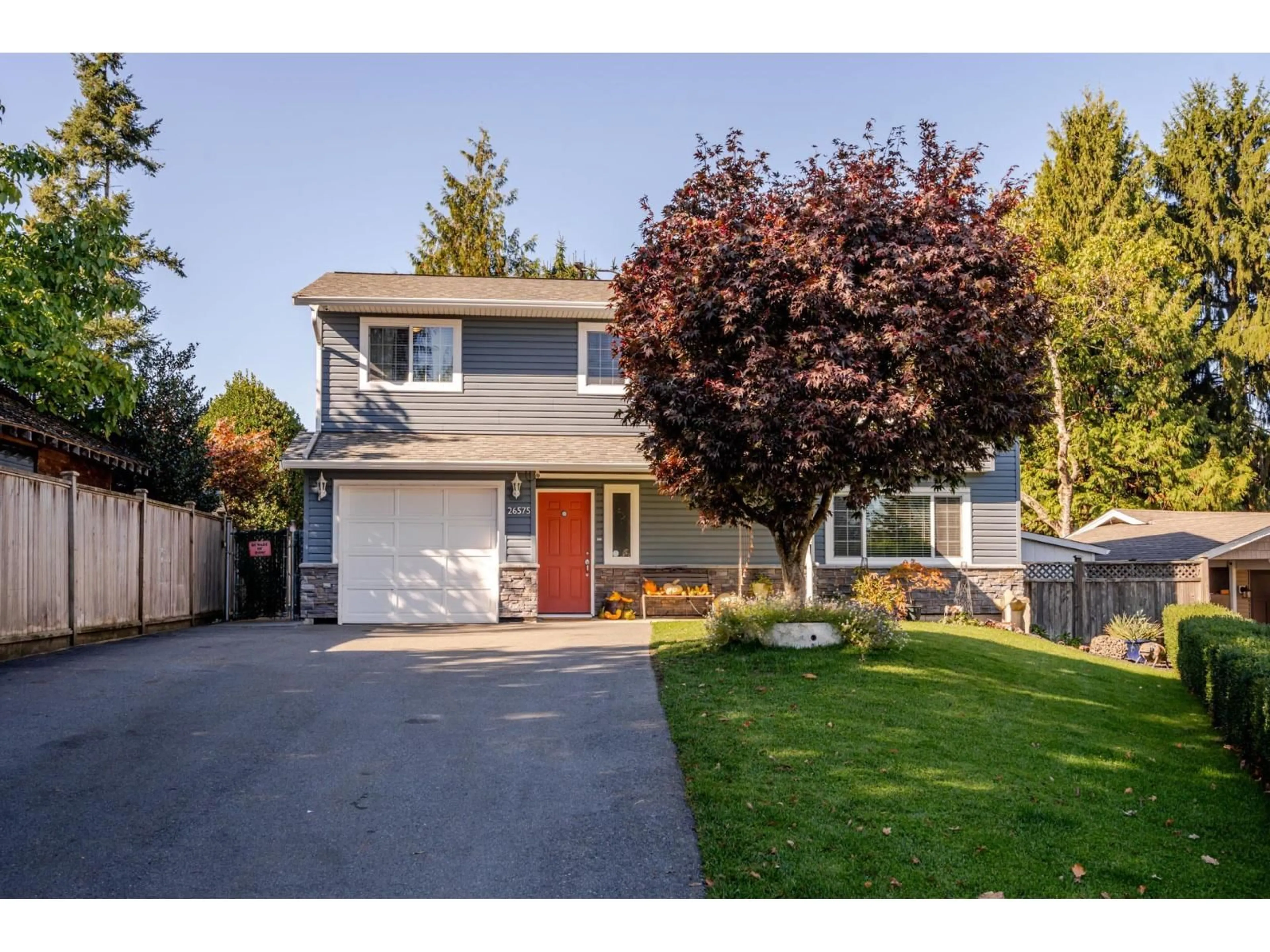 Home with vinyl exterior material, street for 26575 30A AVENUE, Langley British Columbia V4W3C8