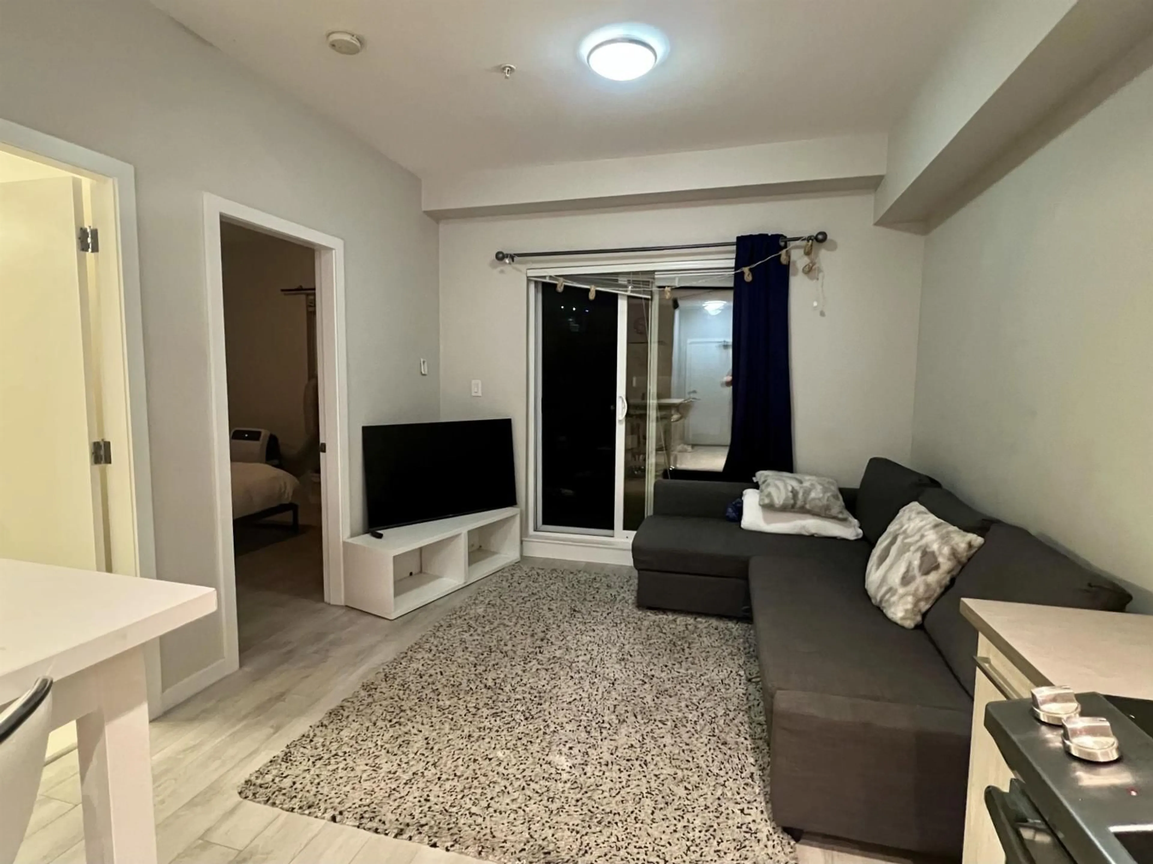 Living room with furniture, unknown for 514 - 13768 108 AVENUE, Surrey British Columbia V3T0L9