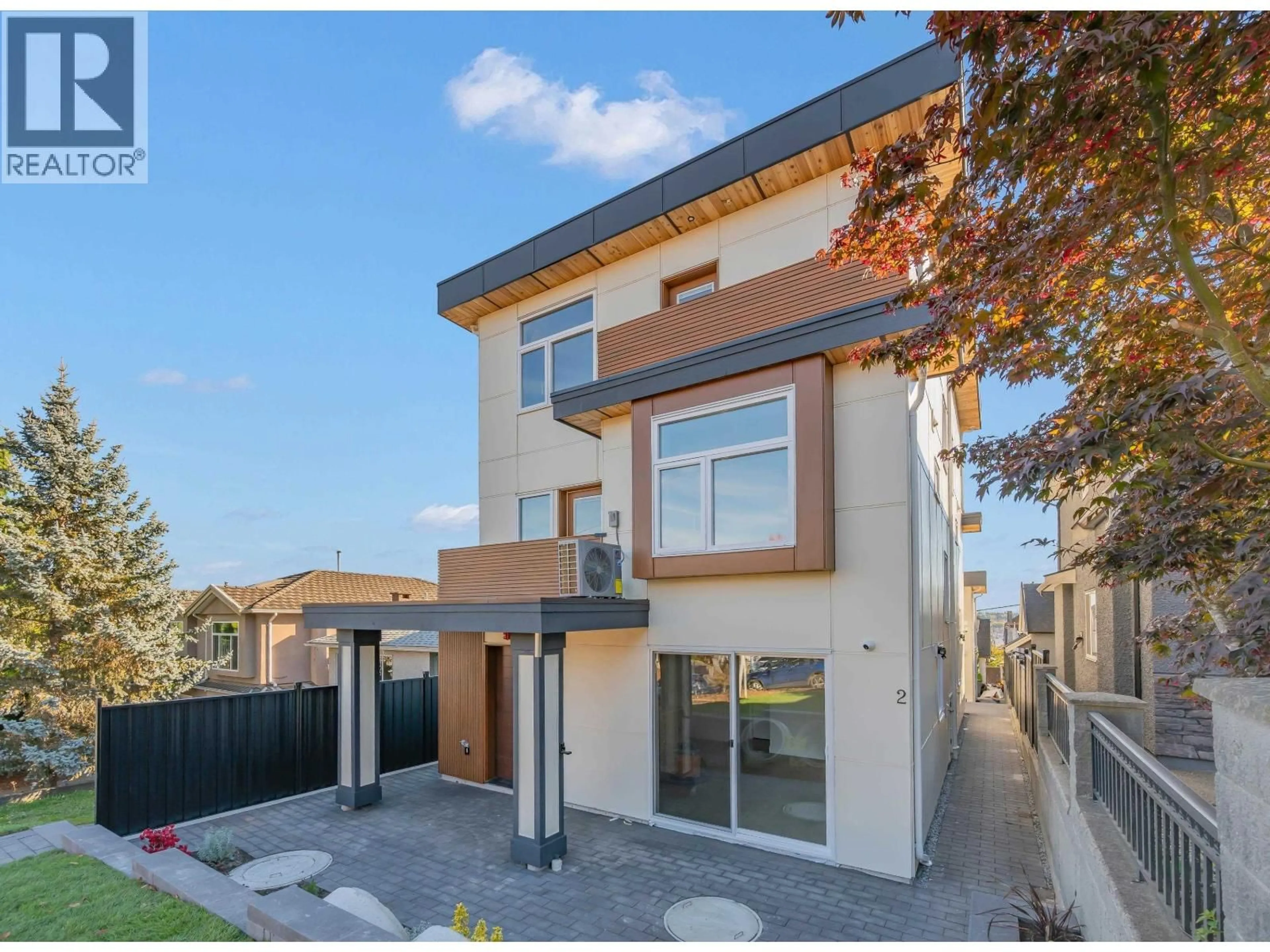 Unknown for 1 - 3034 5TH AVENUE, Vancouver British Columbia V5M1N8