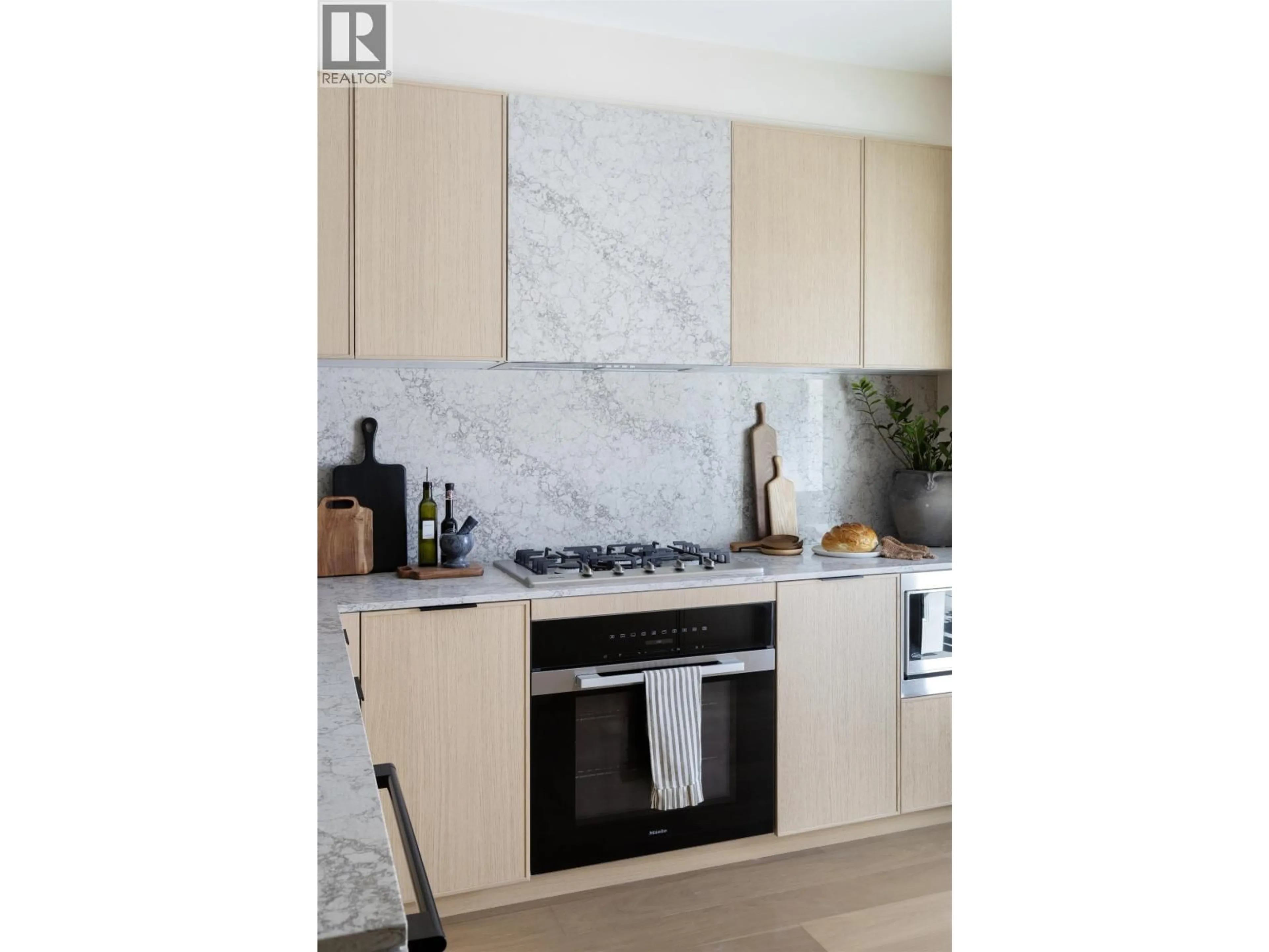 Contemporary kitchen, ceramic/tile floor for 1002 37TH AVENUE, Vancouver British Columbia V6M2V5