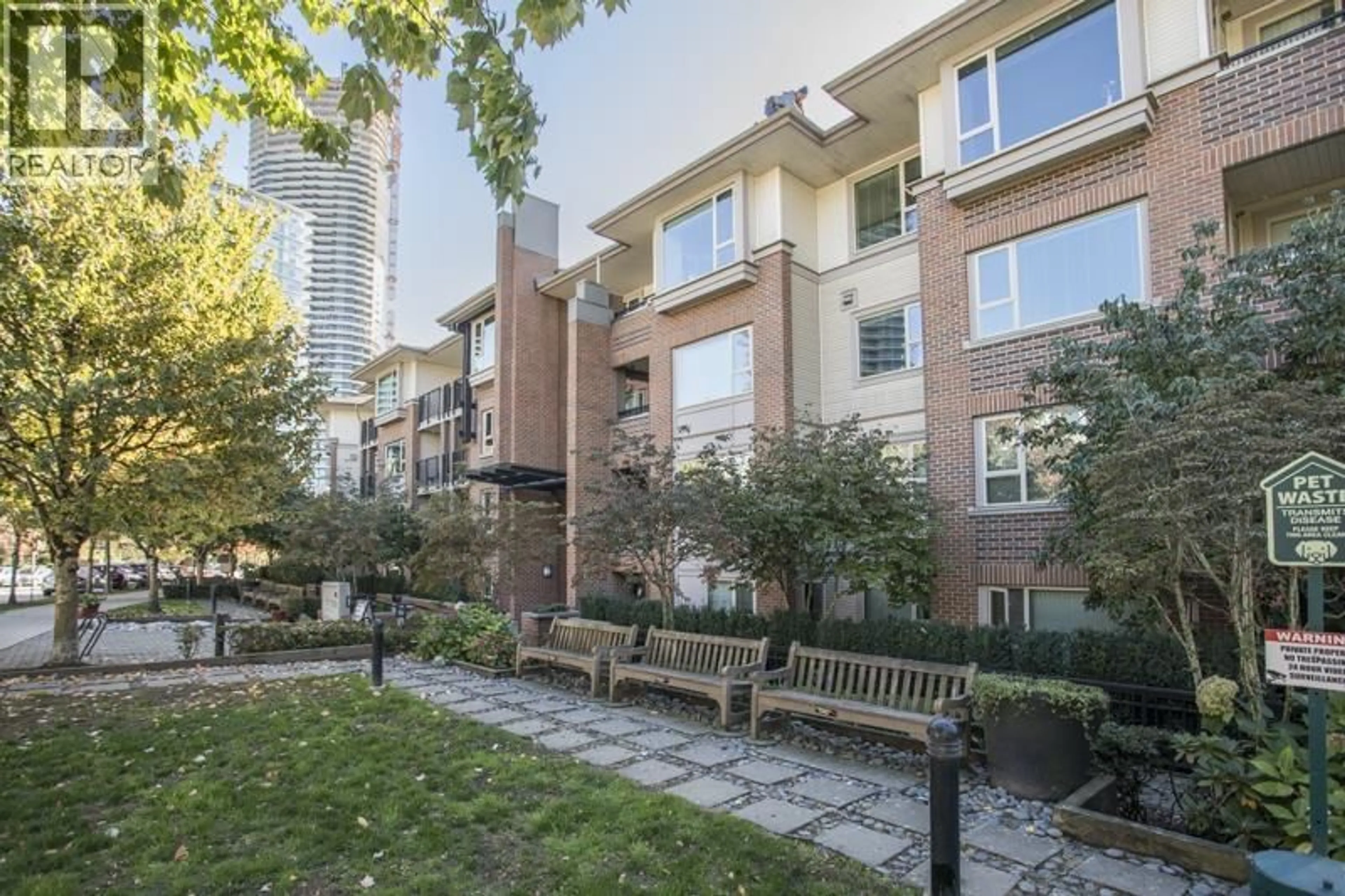 Patio, street for 313 - 4728 DAWSON STREET, Burnaby British Columbia V5C0A9