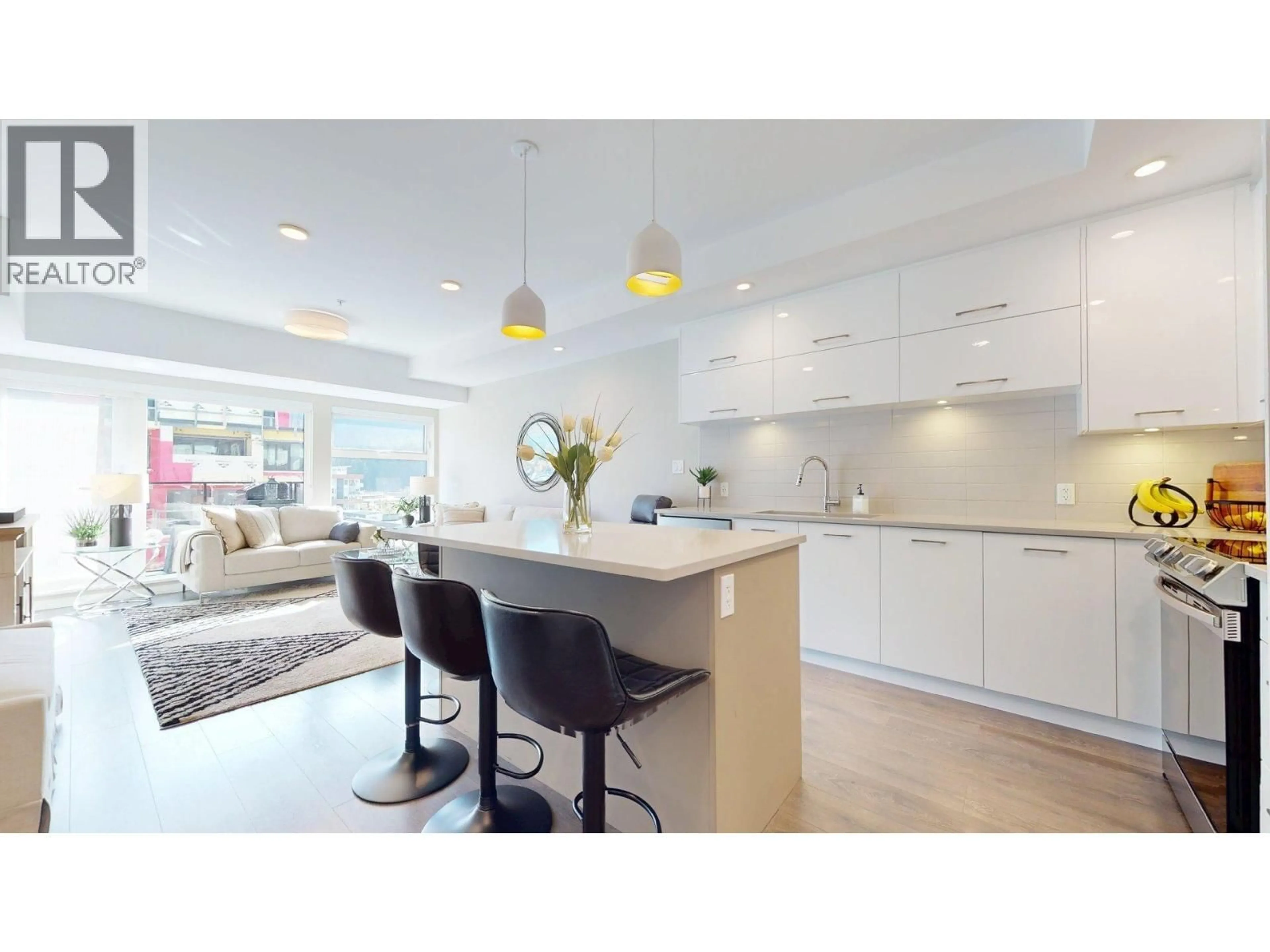 Contemporary kitchen, unknown for 508 - 38033 SECOND AVENUE, Squamish British Columbia V8B0C4