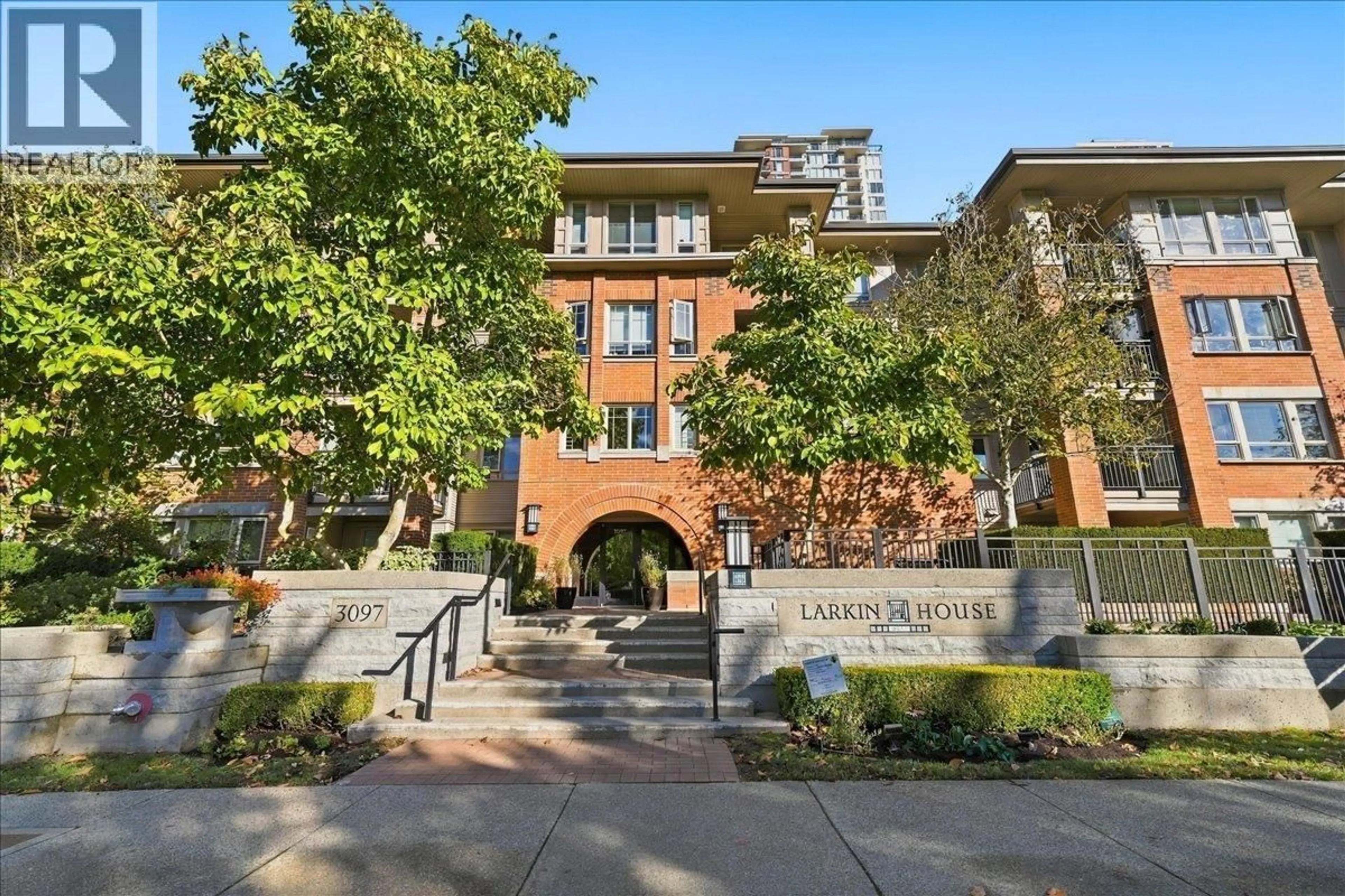 Unknown for 301 - 3097 LINCOLN AVENUE, Coquitlam British Columbia V3B0E3
