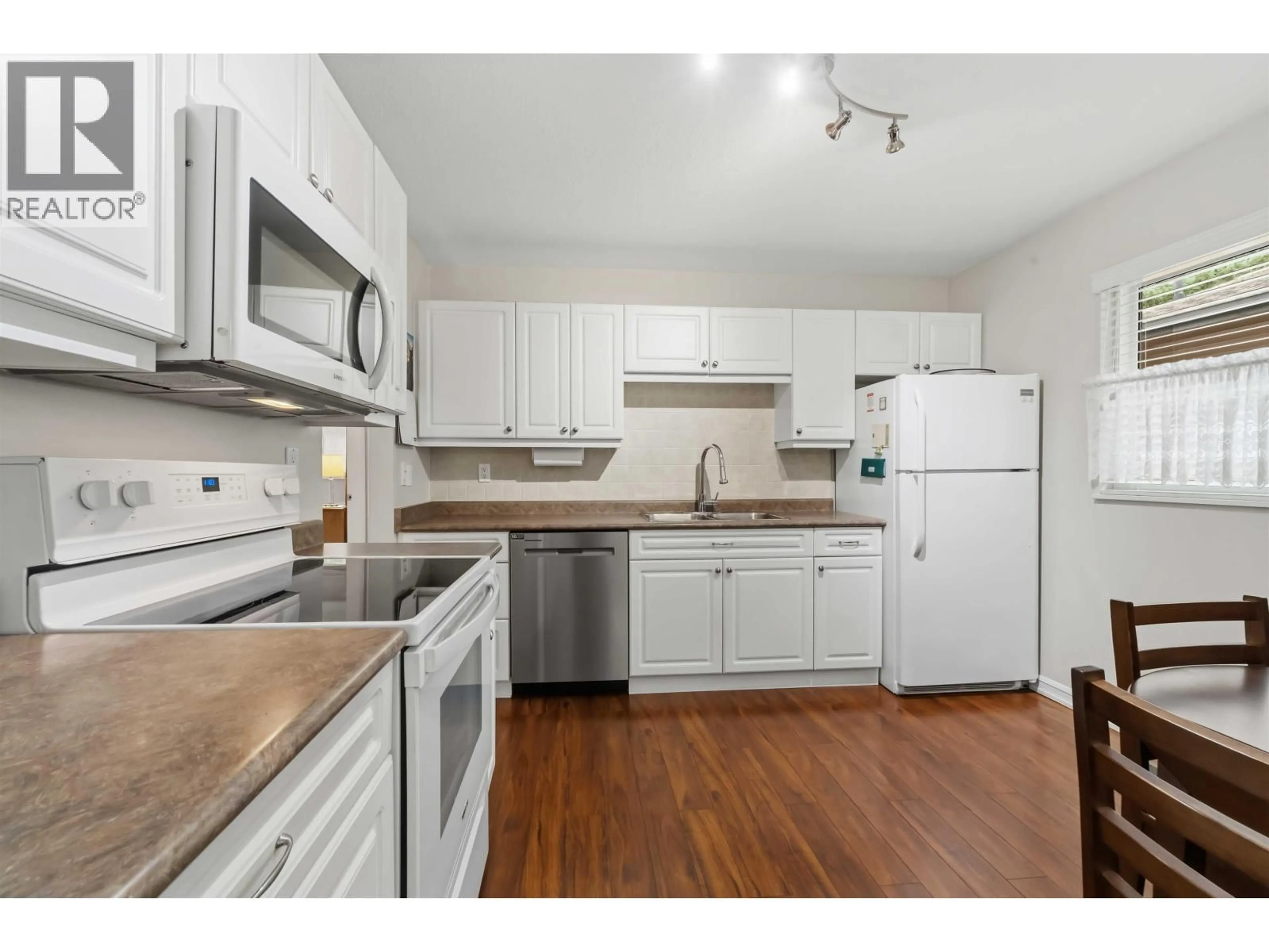 Standard kitchen, unknown for #7-2719 ST. MICHAEL STREET, Port Coquitlam British Columbia V3B5R4