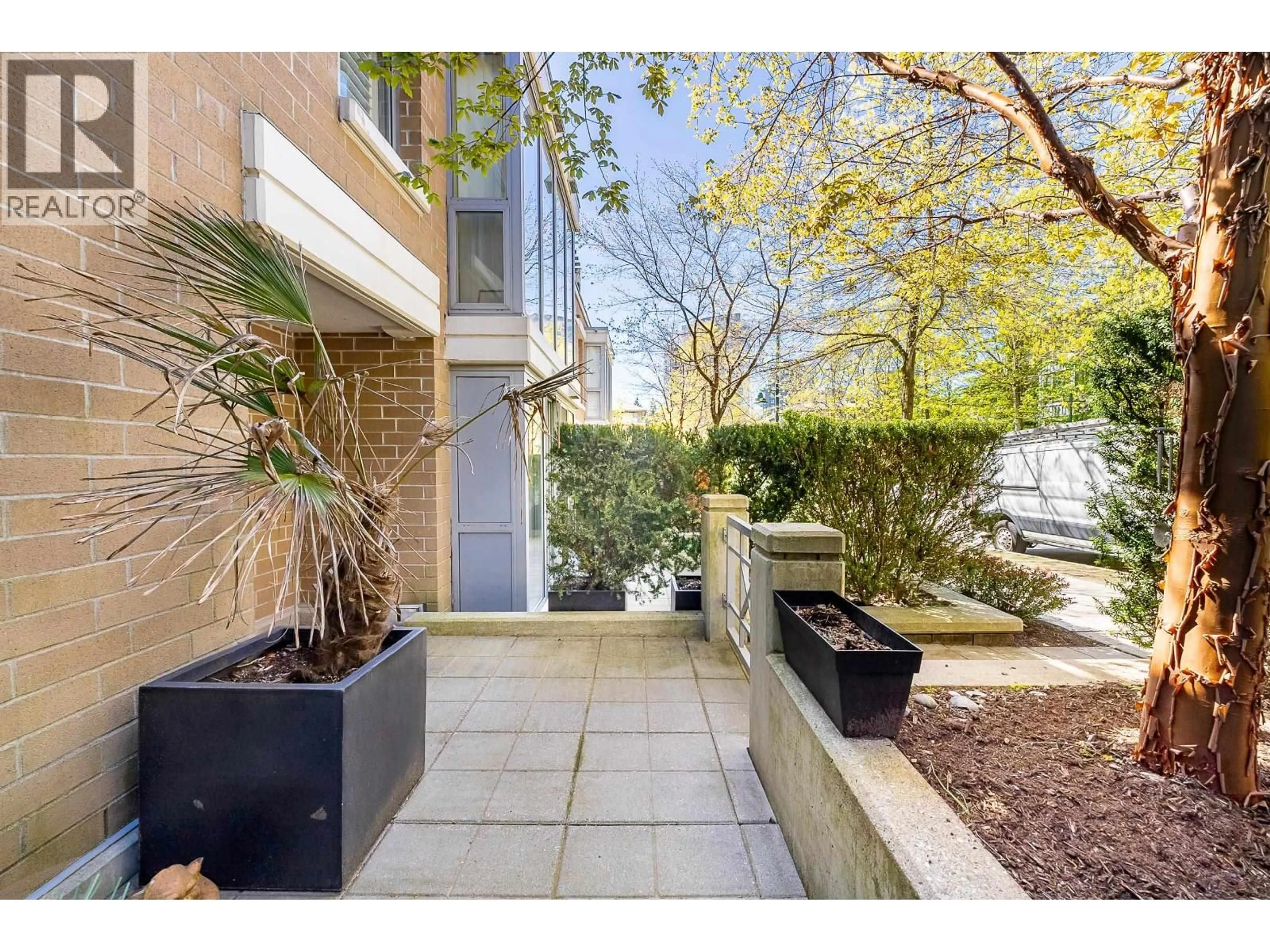 Patio, street for 3 - 290 NEWPORT DRIVE, Port Moody British Columbia V3H5N2