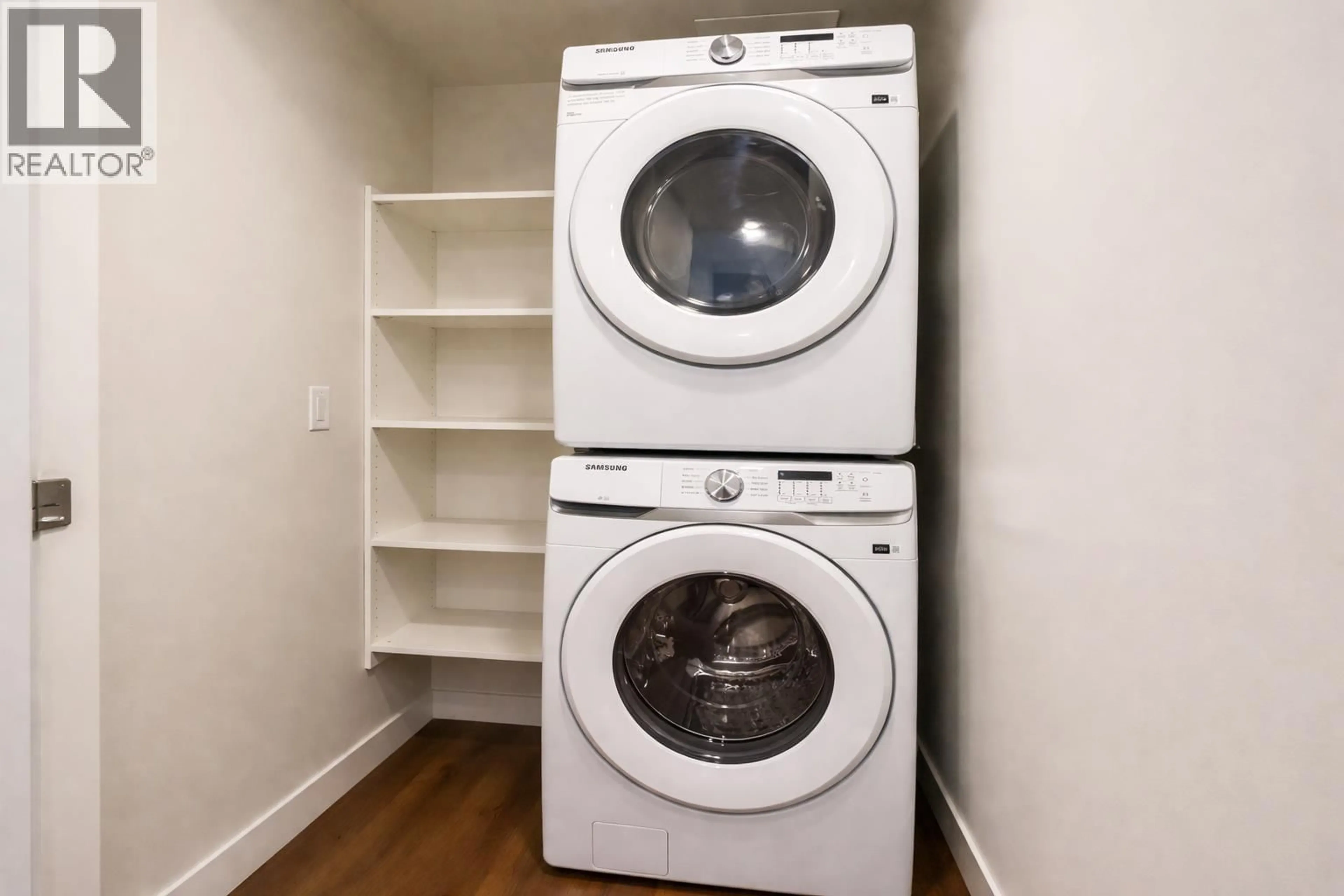 Laundry room for 3604 - 5987 WILSON AVENUE, Burnaby British Columbia V5H0L7