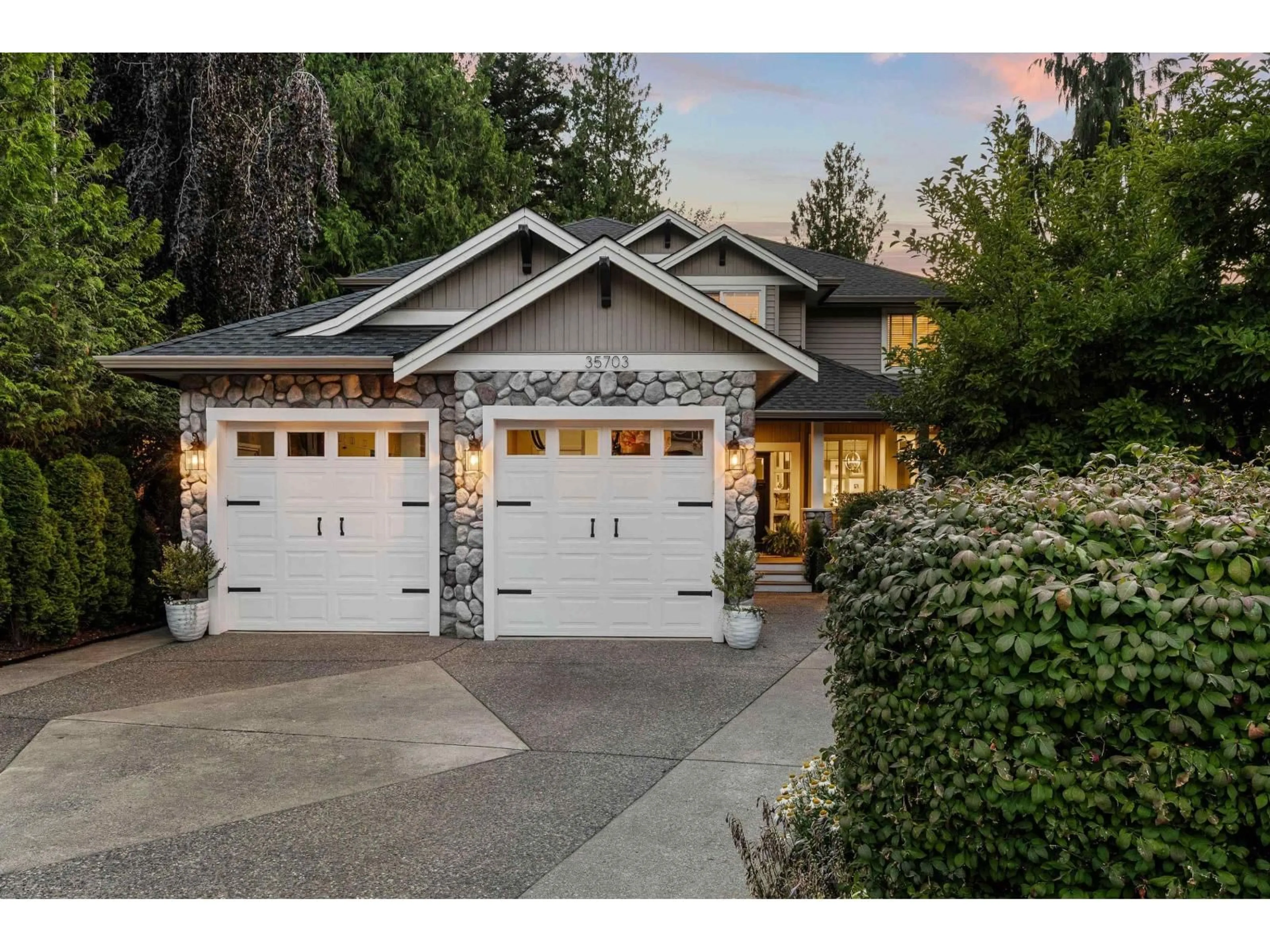 Unknown for 35703 ST ANDREWS COURT, Abbotsford British Columbia V3G2Z3