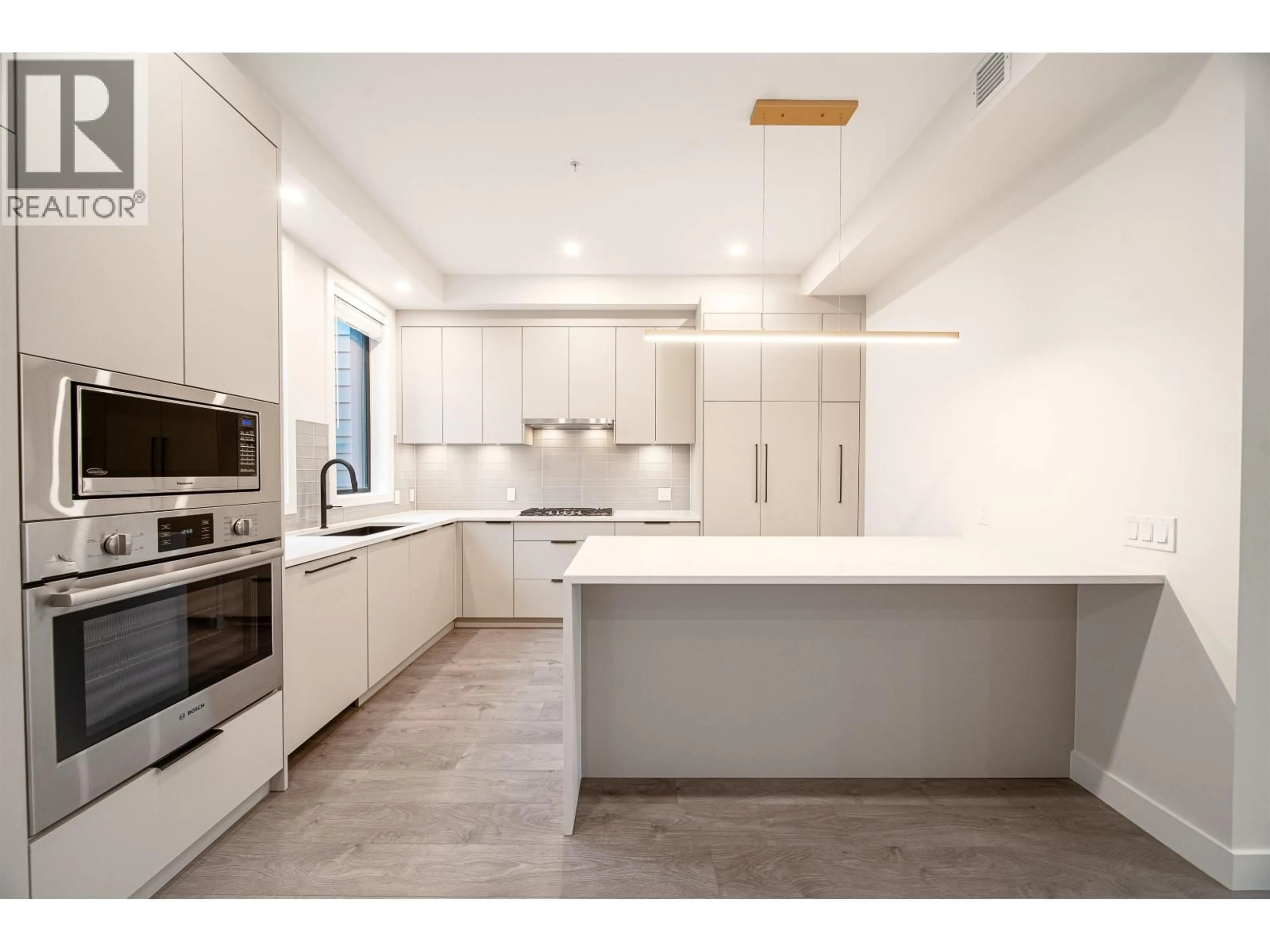 Open concept kitchen, ceramic/tile floor for 218 - 8699 SPIRES ROAD, Richmond British Columbia V6Y1W4